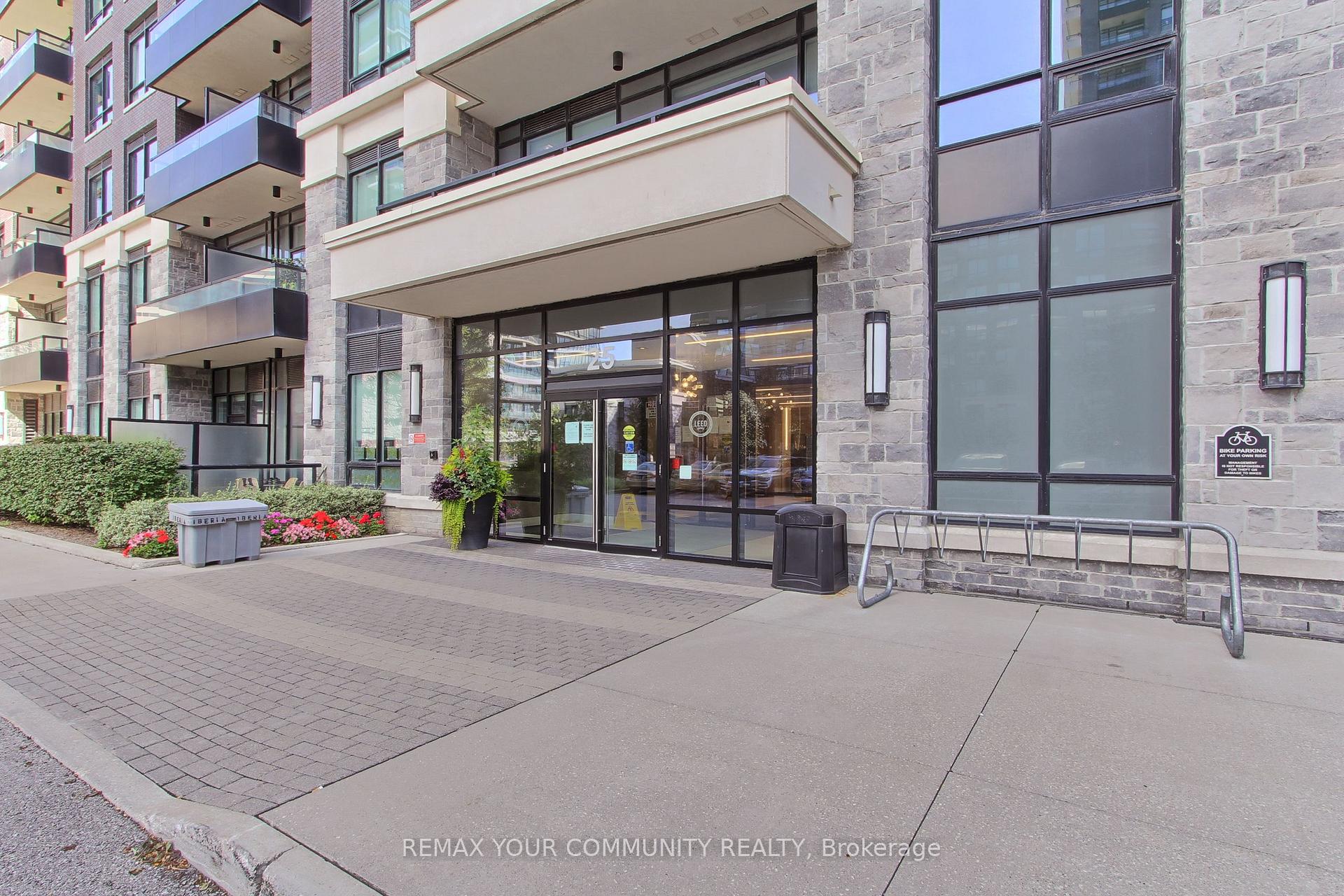 Photo 3 of Unit 307, 25 Water Walk Drive, Markham, Unionville — HOMEH