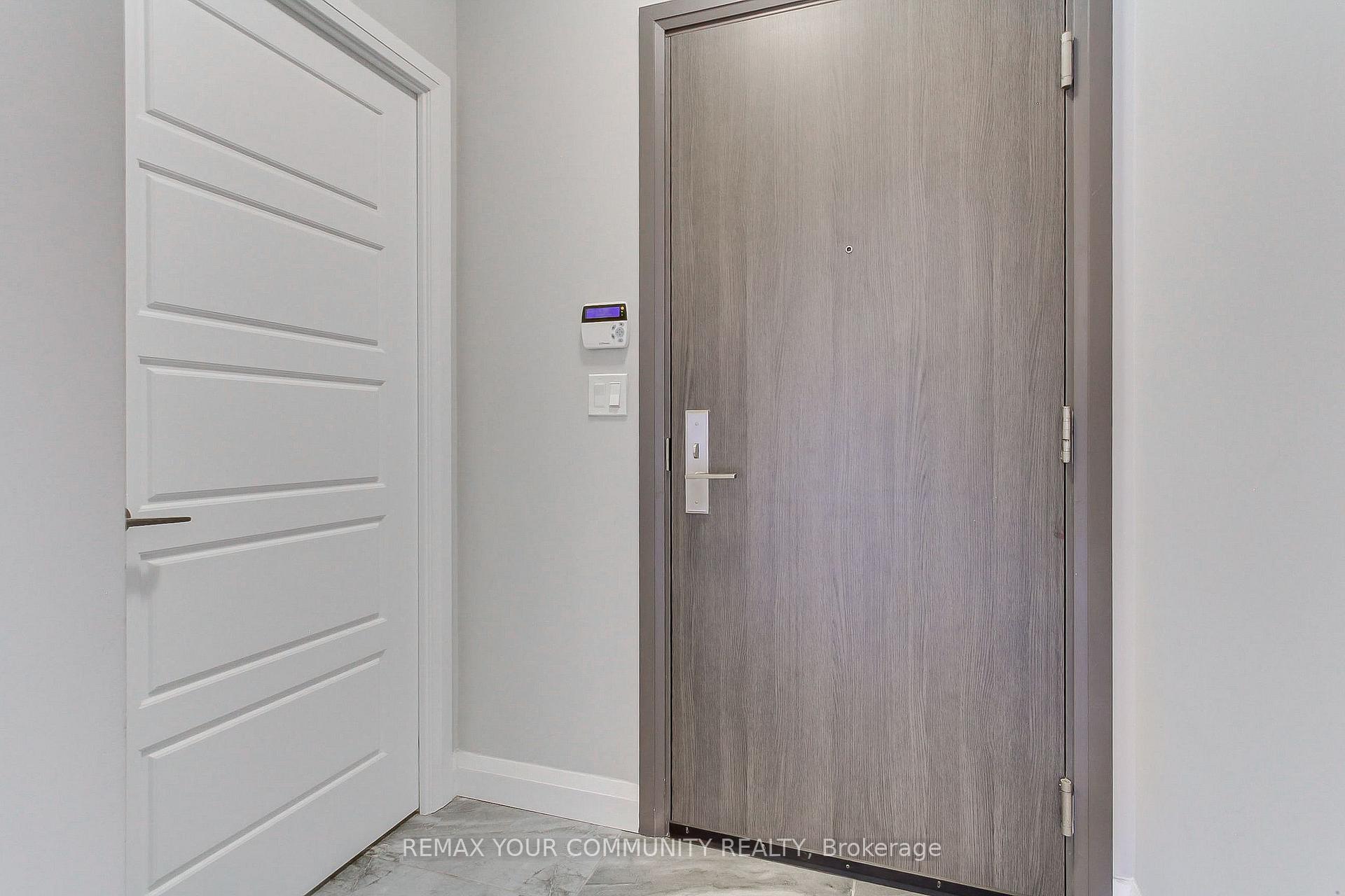 Photo 6 of Unit 307, 25 Water Walk Drive, Markham, Unionville — HOMEH