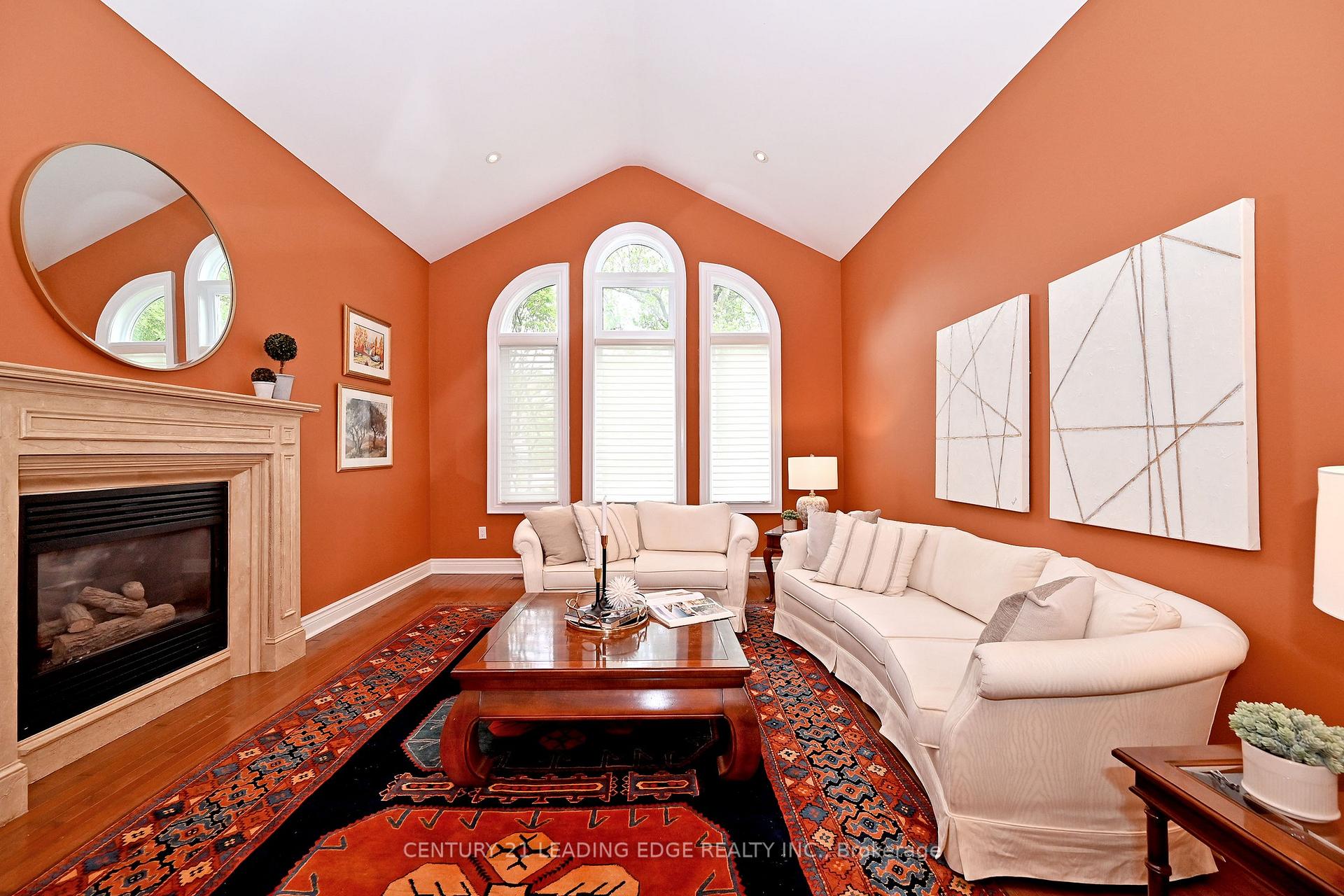 Photo 6 of 7 Normandale Road, Markham, Unionville — HOMEH
