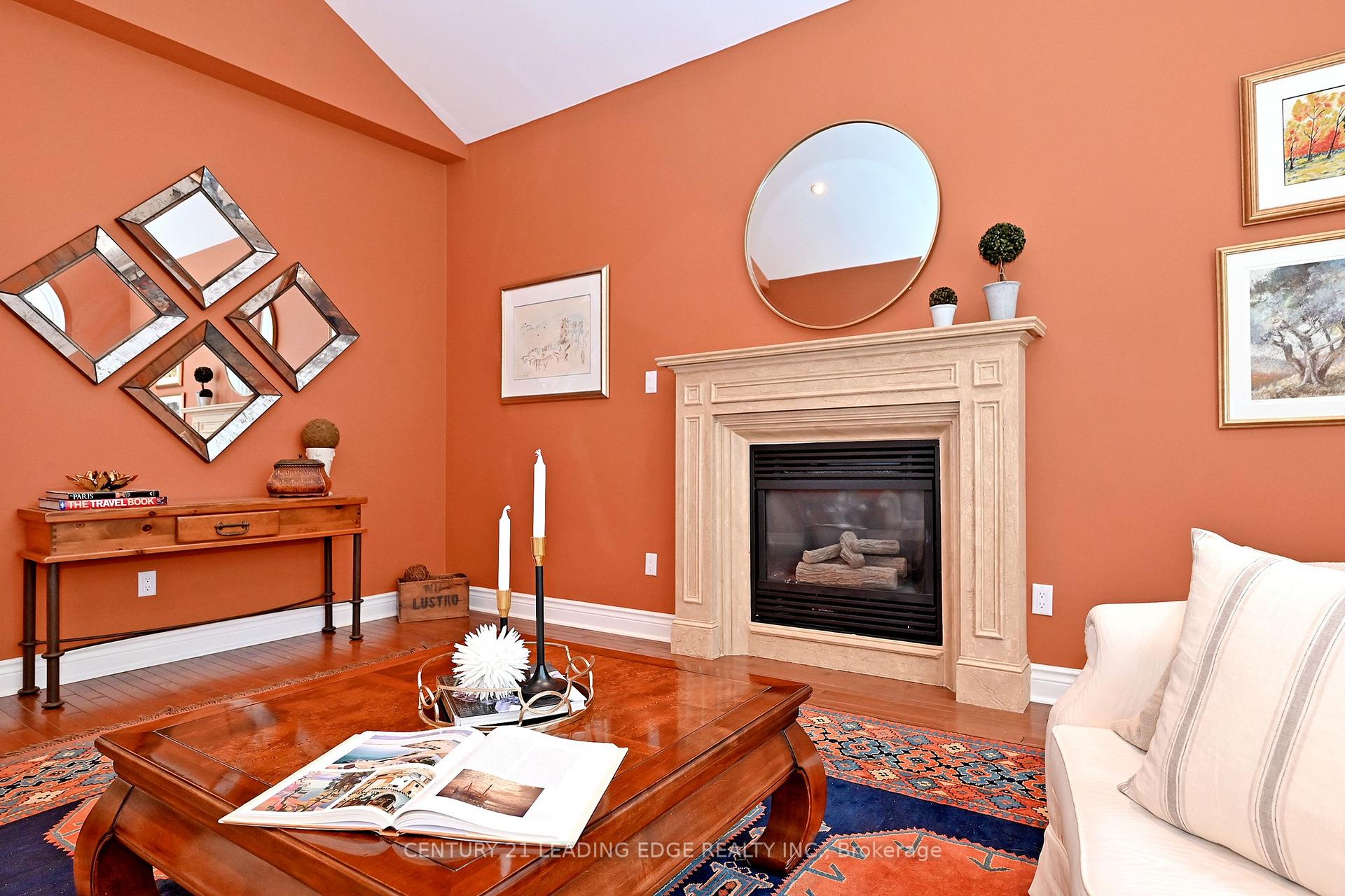 Photo 7 of 7 Normandale Road, Markham, Unionville — HOMEH