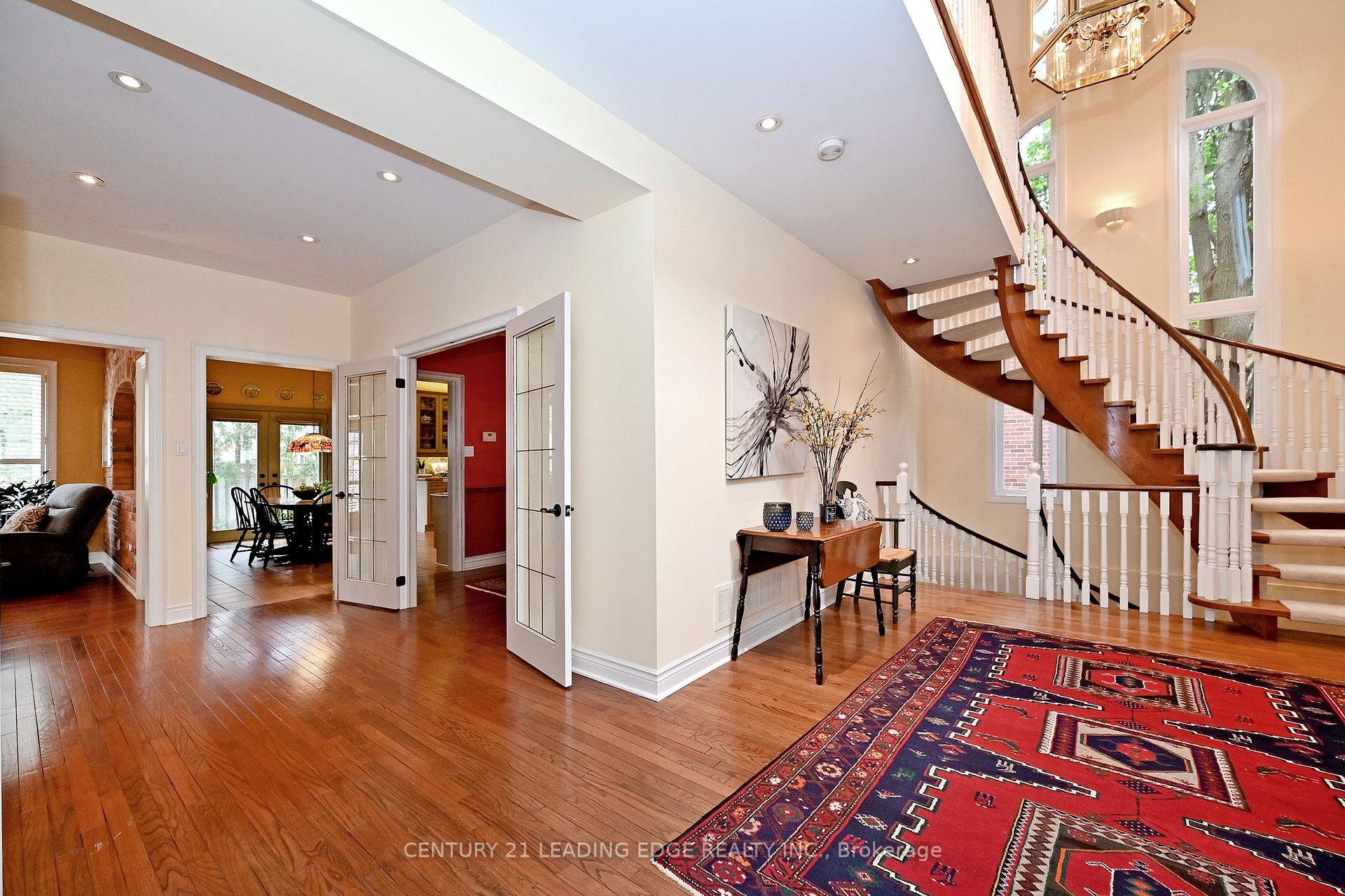 Photo 8 of 7 Normandale Road, Markham, Unionville — HOMEH