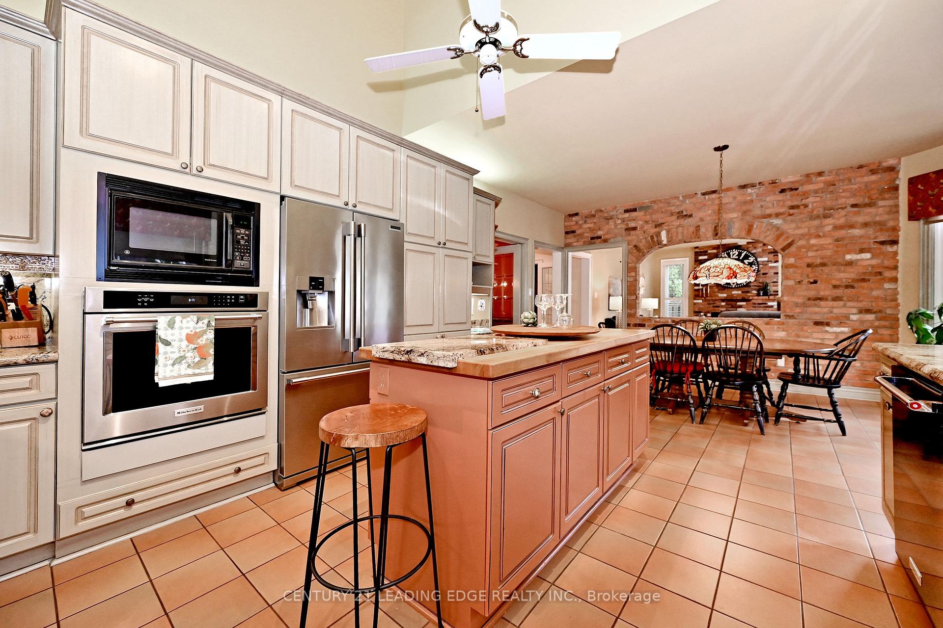 Photo 13 of 7 Normandale Road, Markham, Unionville — HOMEH