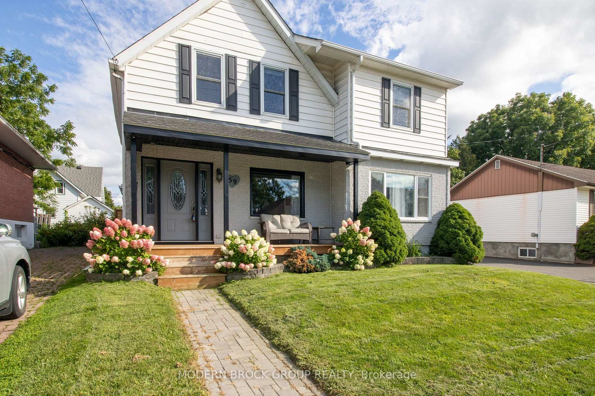 Photo 2 of 59 Schofield Avenue, Brockville, Brockville — HOMEH