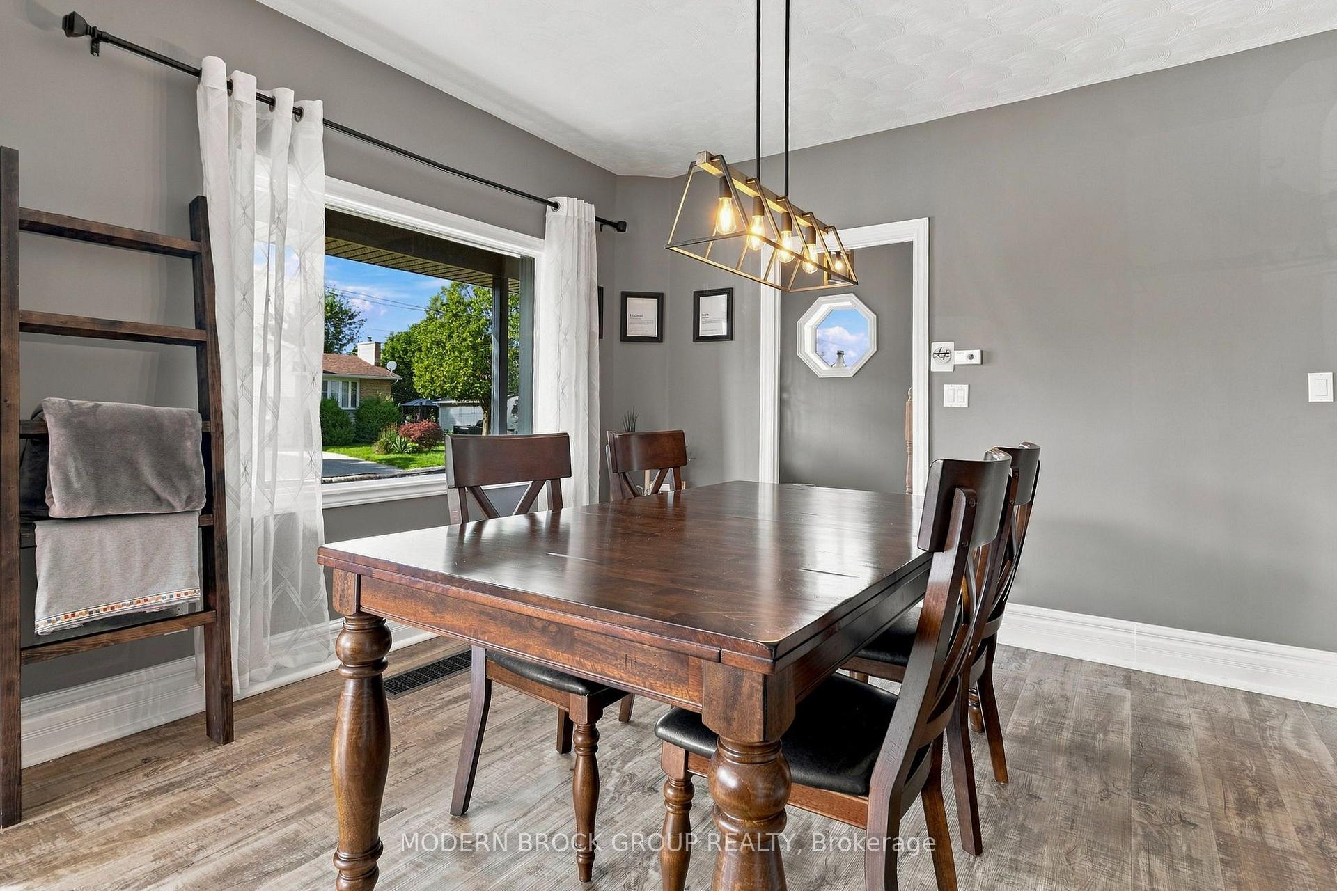 Photo 18 of 59 Schofield Avenue, Brockville, Brockville — HOMEH