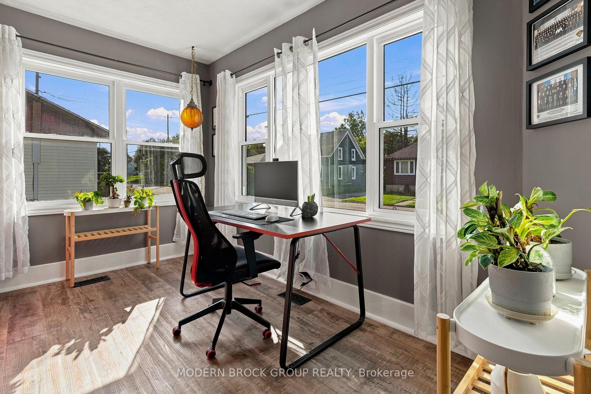 Photo 23 of 59 Schofield Avenue, Brockville, Brockville — HOMEH