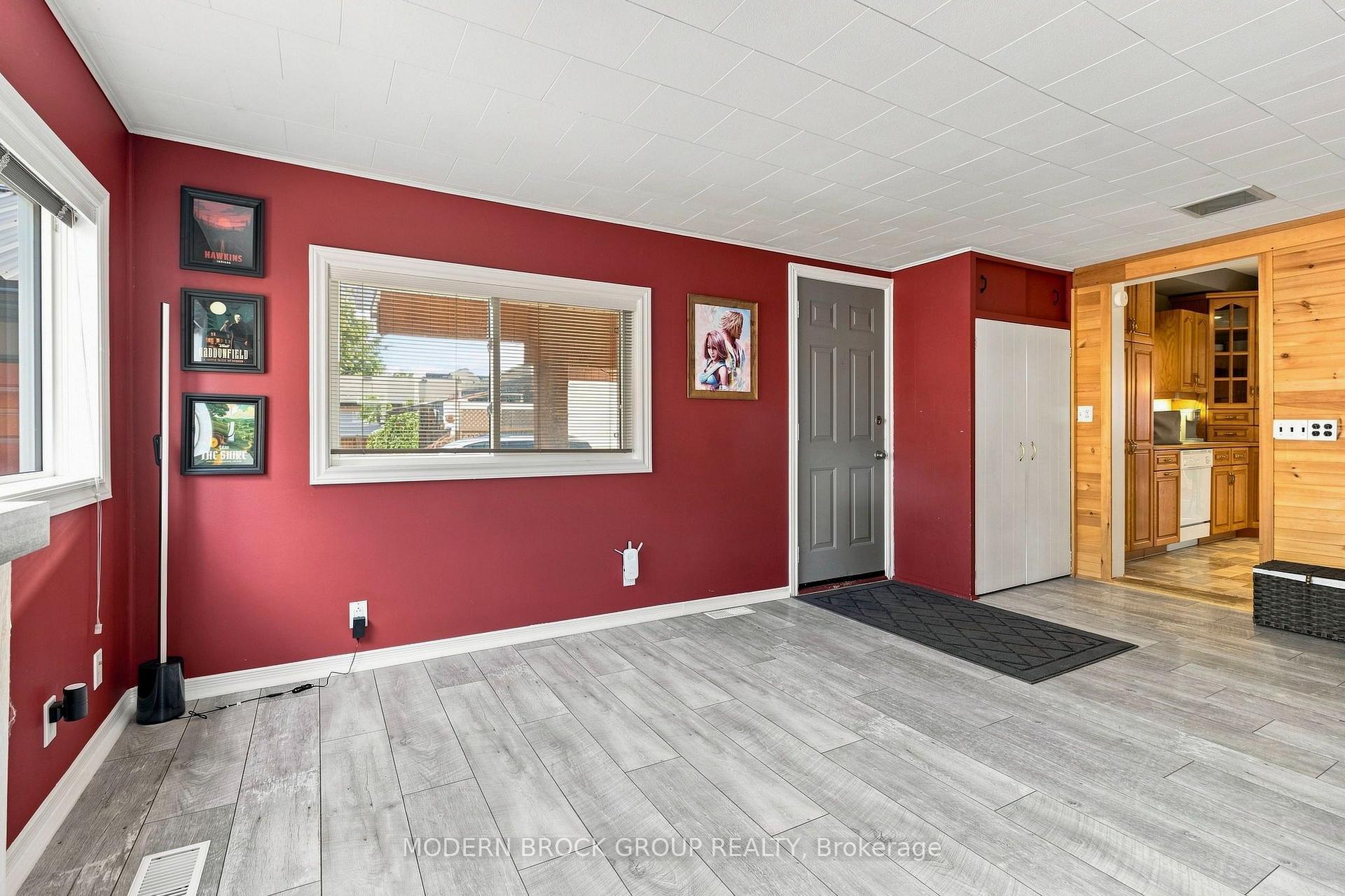 Photo 30 of 59 Schofield Avenue, Brockville, Brockville — HOMEH