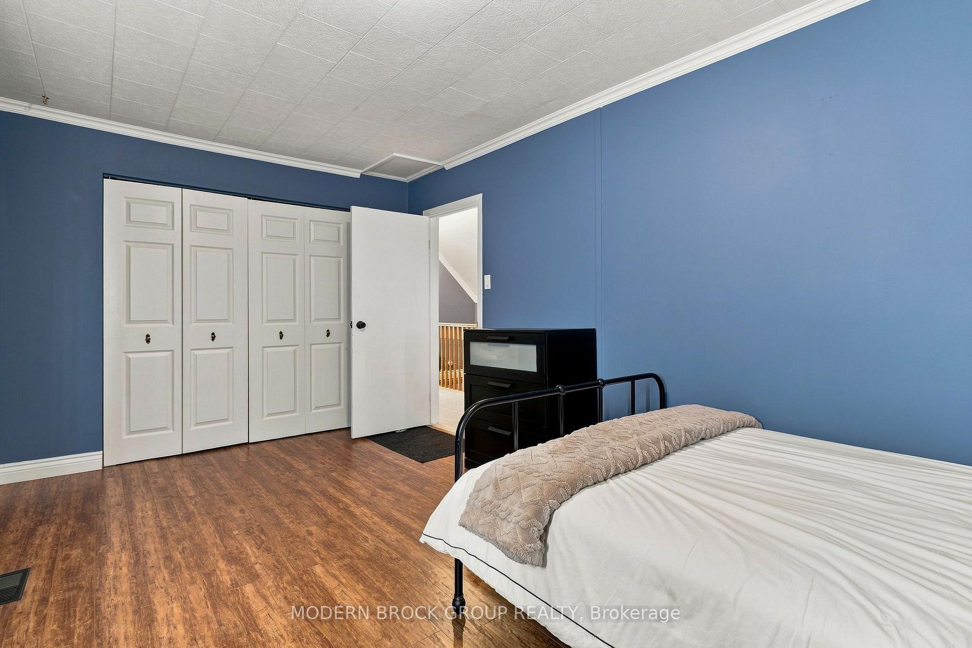 Photo 40 of 59 Schofield Avenue, Brockville, Brockville — HOMEH