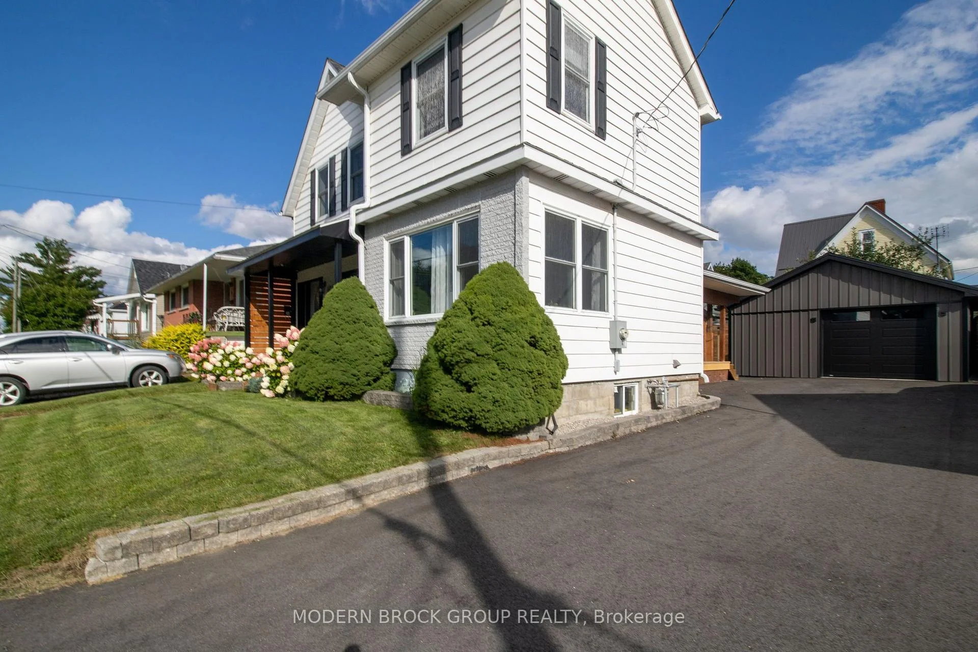 Photo 49 of 59 Schofield Avenue, Brockville, Brockville — HOMEH