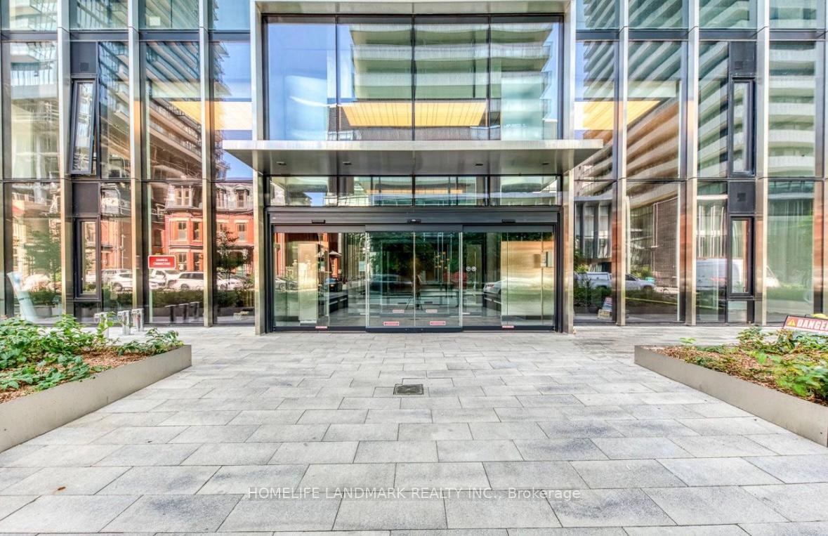 Photo 2 of Unit 4801, 55 Charles Street, Toronto, Church-Yonge Corridor — HOMEH