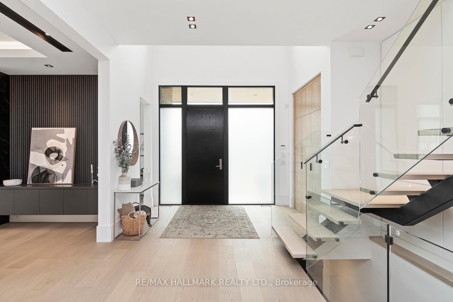 Photo 27 of 1403 Wren Avenue, Oakville, West — HOMEH