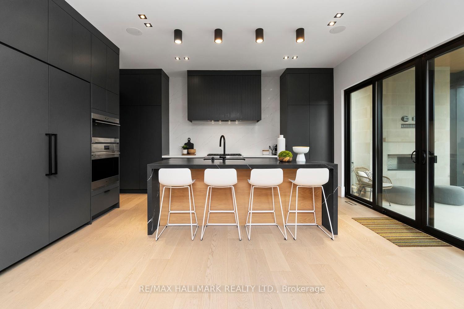 Photo 29 of 1403 Wren Avenue, Oakville, West — HOMEH