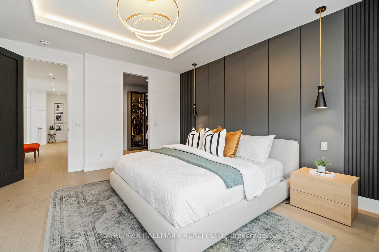 Photo 35 of 1403 Wren Avenue, Oakville, West — HOMEH