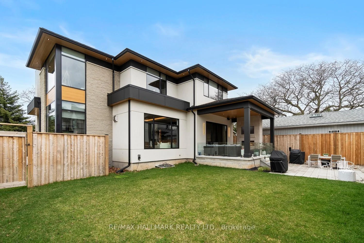 Photo 50 of 1403 Wren Avenue, Oakville, West — HOMEH