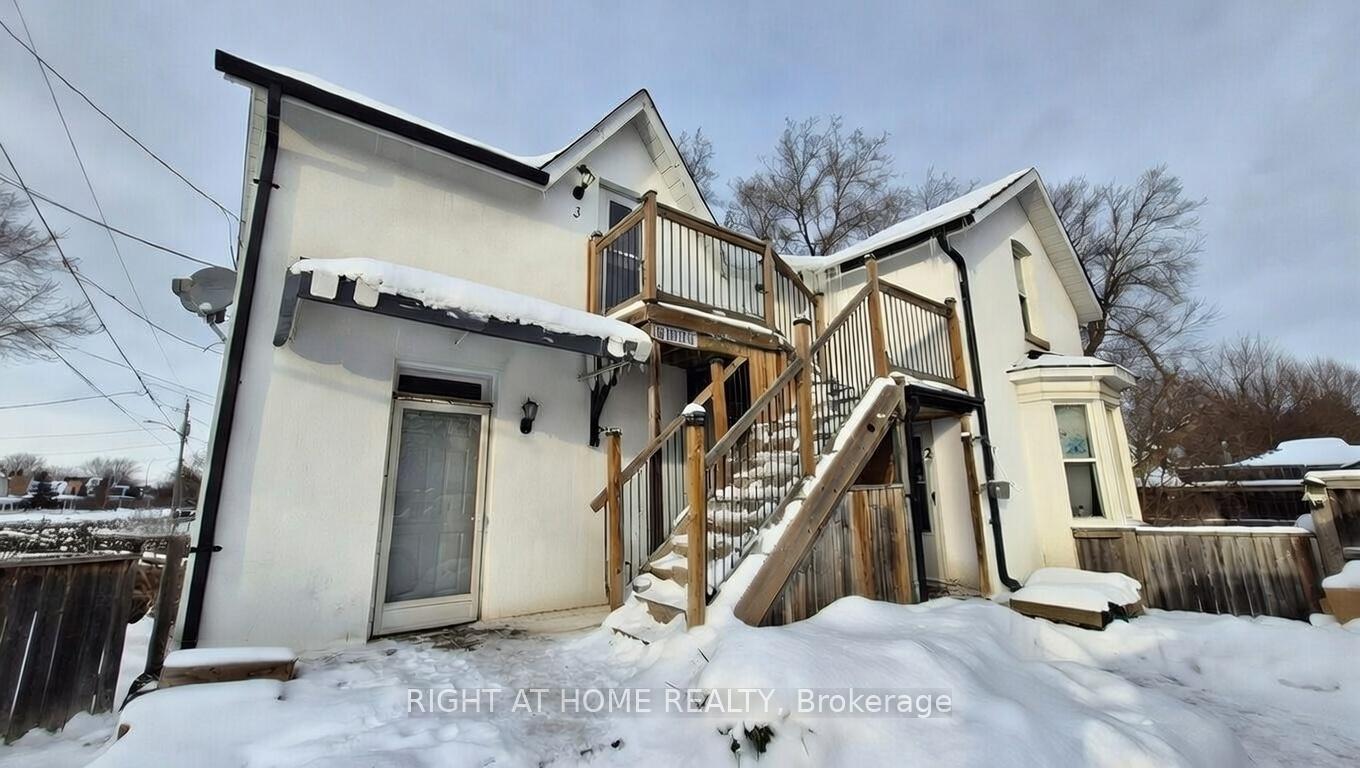 Photo 2 of Unit 1, 178 Adelaide Avenue E, Oshawa, O'Neill — HOMEH