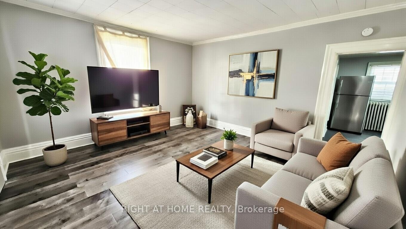Photo 3 of Unit 1, 178 Adelaide Avenue E, Oshawa, O'Neill — HOMEH
