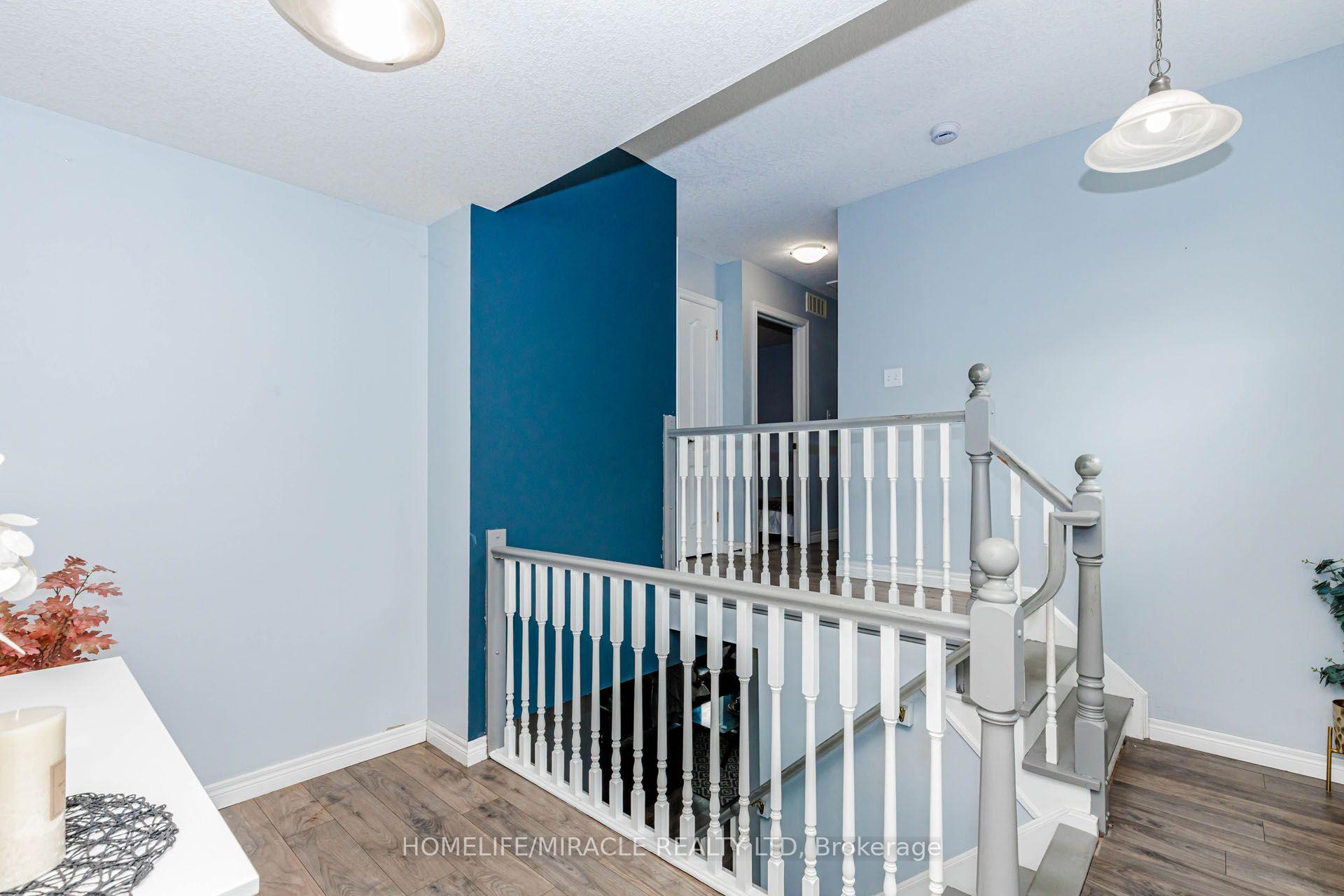 Photo 21 of 39 Washburn Drive, Guelph, Grange Road — HOMEH