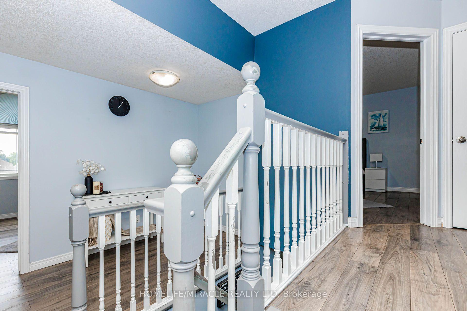 Photo 25 of 39 Washburn Drive, Guelph, Grange Road — HOMEH