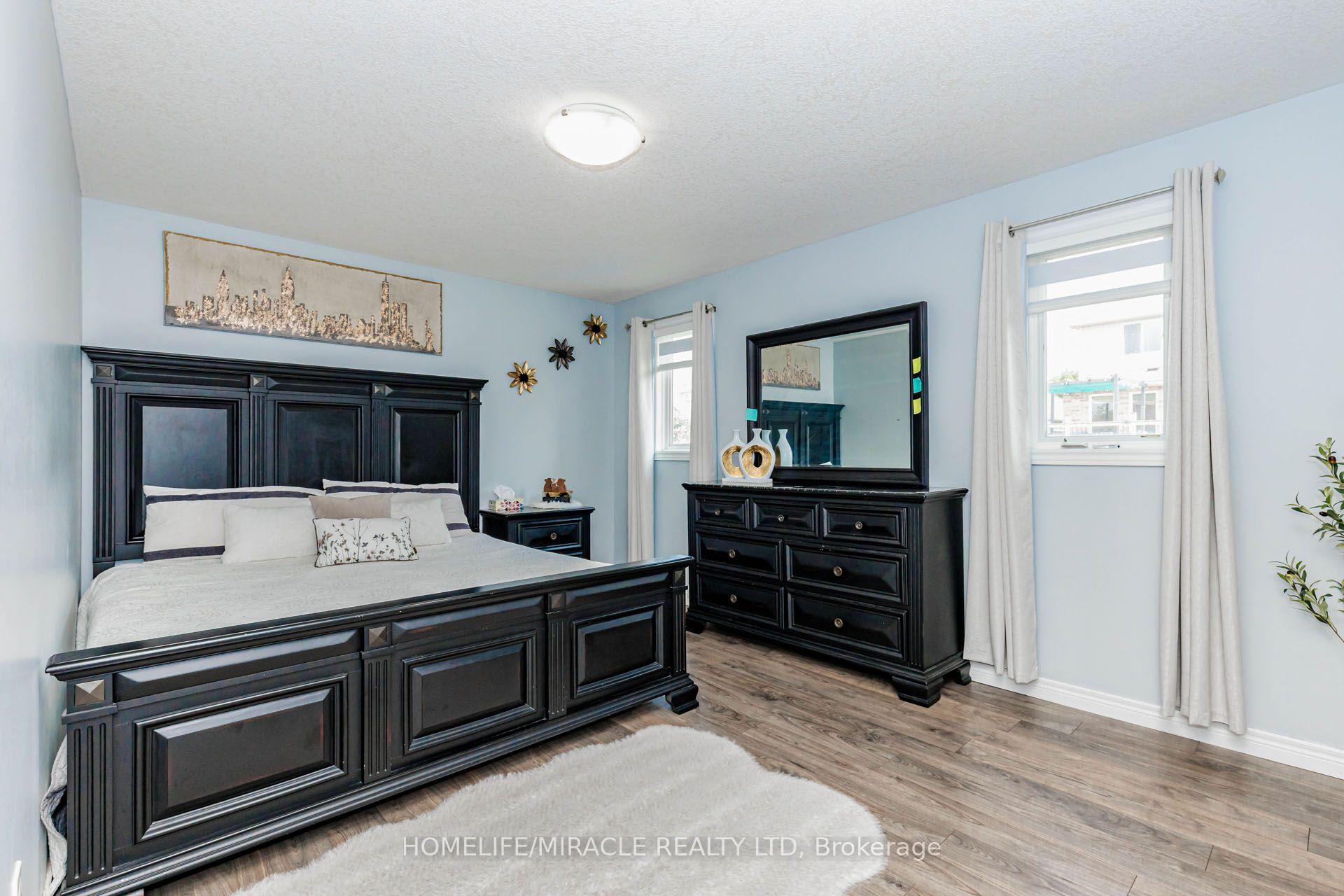 Photo 27 of 39 Washburn Drive, Guelph, Grange Road — HOMEH