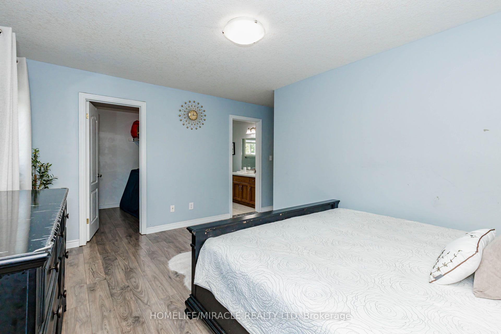 Photo 28 of 39 Washburn Drive, Guelph, Grange Road — HOMEH