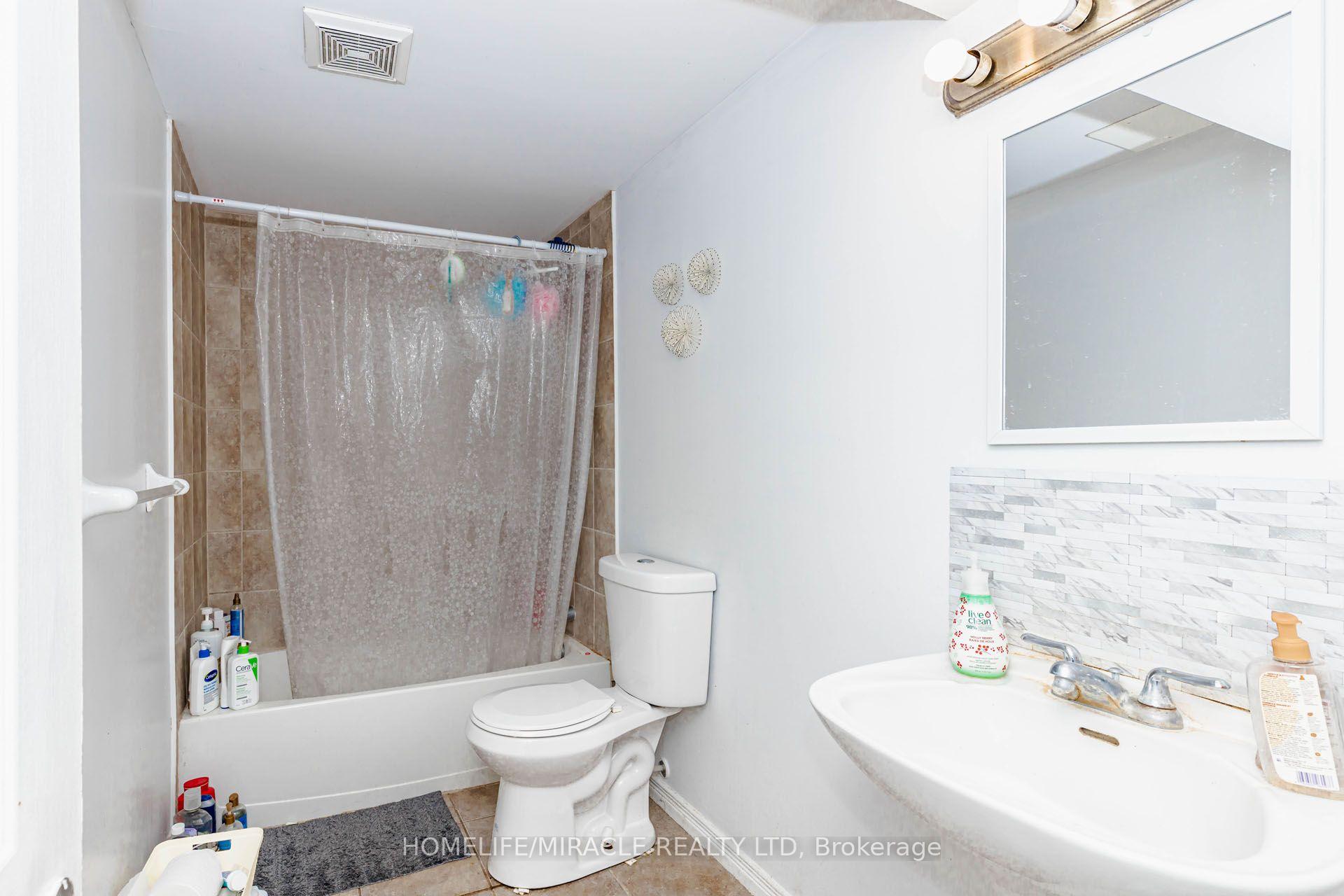 Photo 42 of 39 Washburn Drive, Guelph, Grange Road — HOMEH