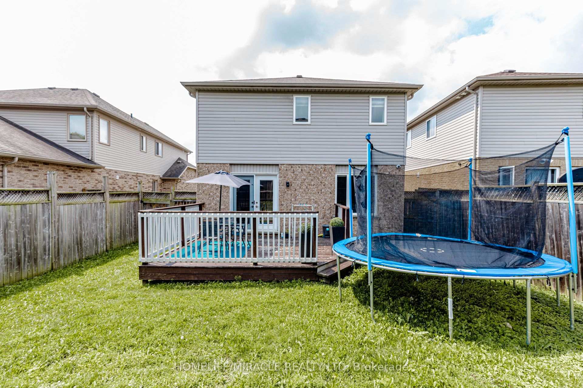Photo 44 of 39 Washburn Drive, Guelph, Grange Road — HOMEH