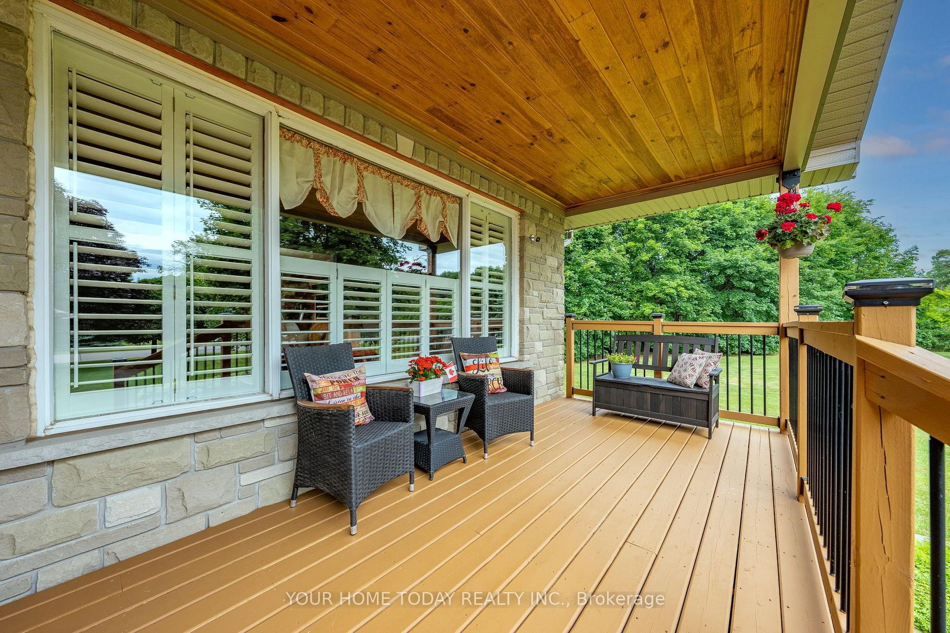 Photo 7 of 12950 Silvercreek Drive, Halton Hills, Rural Halton Hills — HOMEH