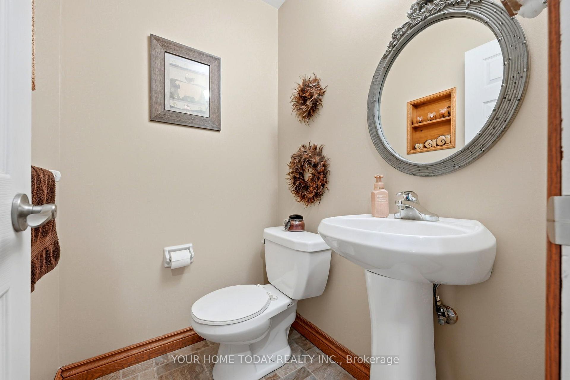 Photo 24 of 12950 Silvercreek Drive, Halton Hills, Rural Halton Hills — HOMEH