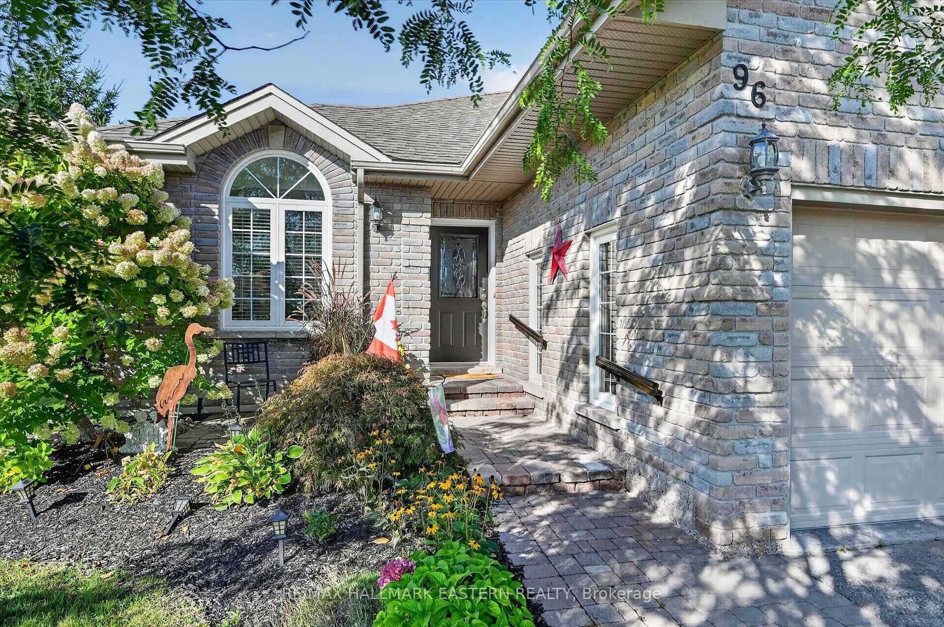 Photo 5 of Unit 96, 301 Carnegie Avenue, Peterborough, Northcrest Ward 5 — HOMEH