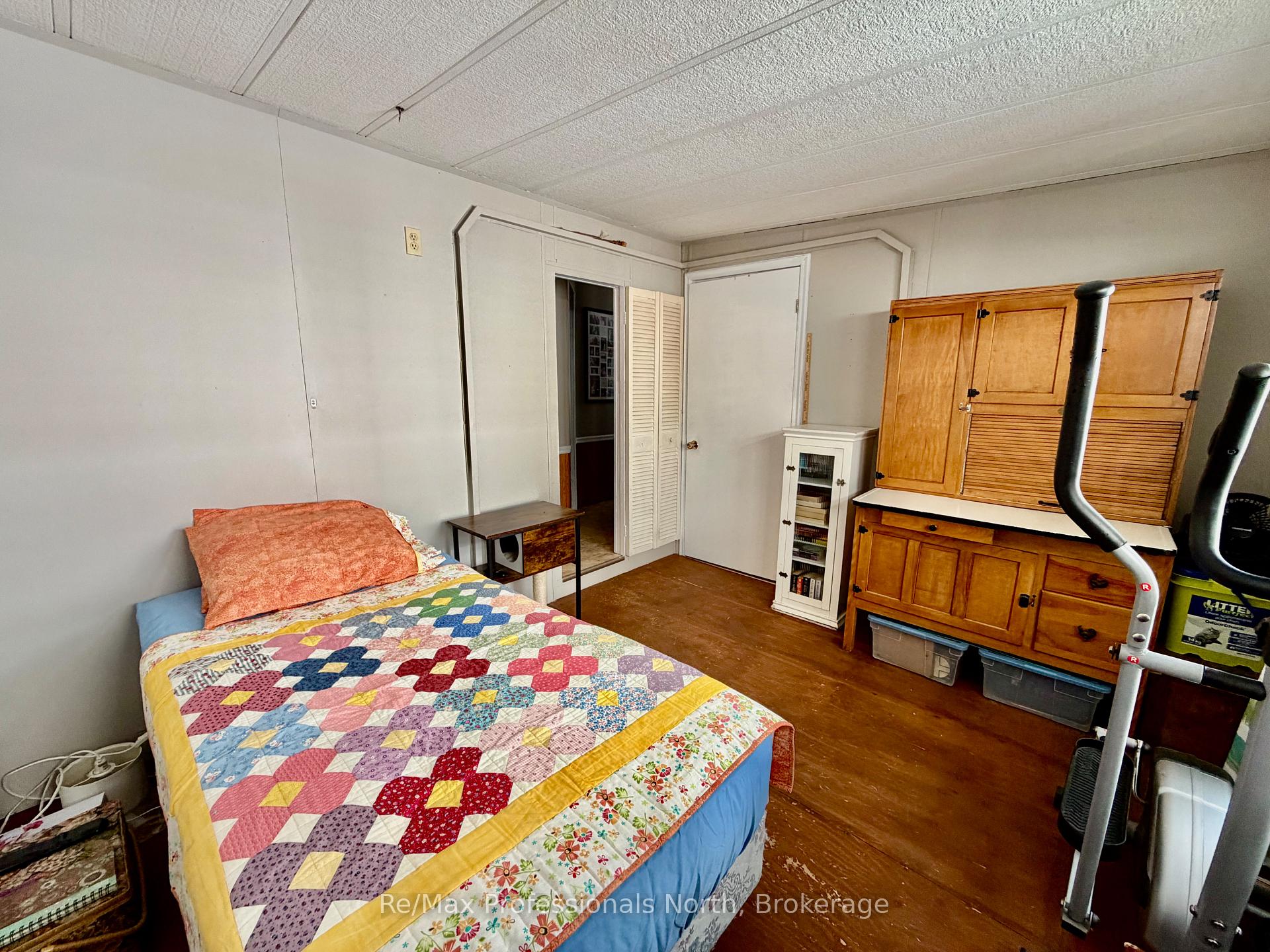 Photo 15 of Unit 2, 1007 Racoon Road, Gravenhurst, Morrison — HOMEH