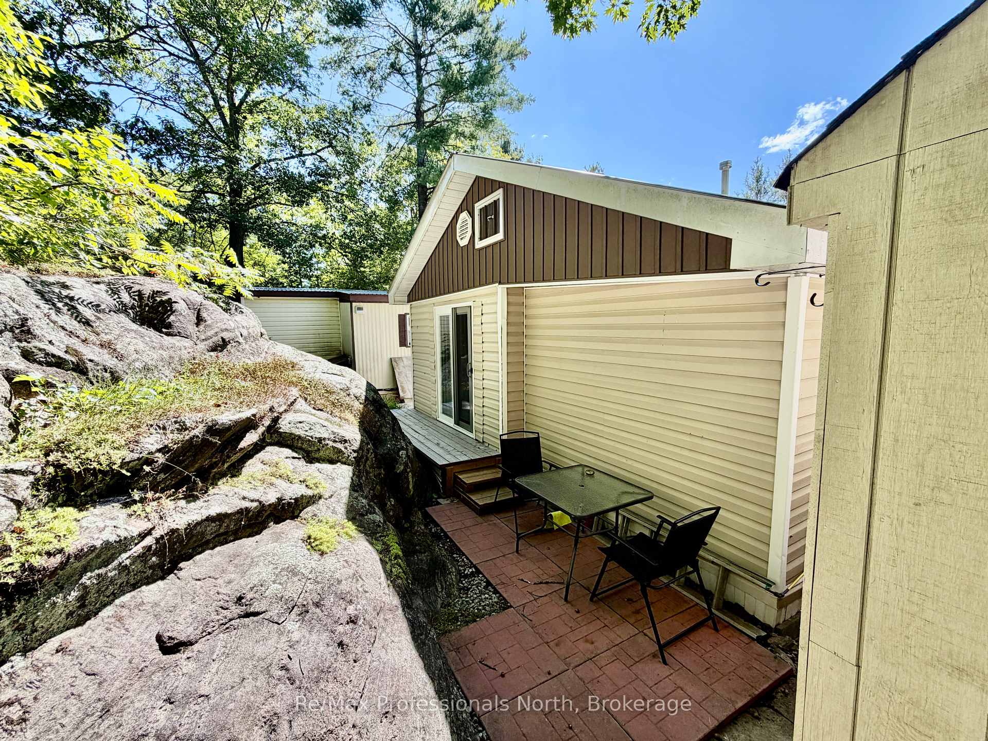 Photo 30 of Unit 2, 1007 Racoon Road, Gravenhurst, Morrison — HOMEH