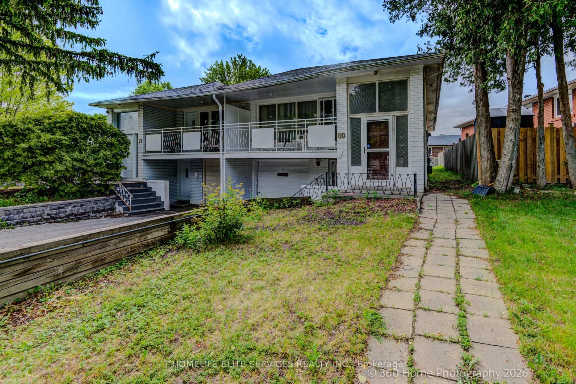 Photo 3 of 69 Castlebury Crescent, North York, Bayview Woods-Steeles — HOMEH