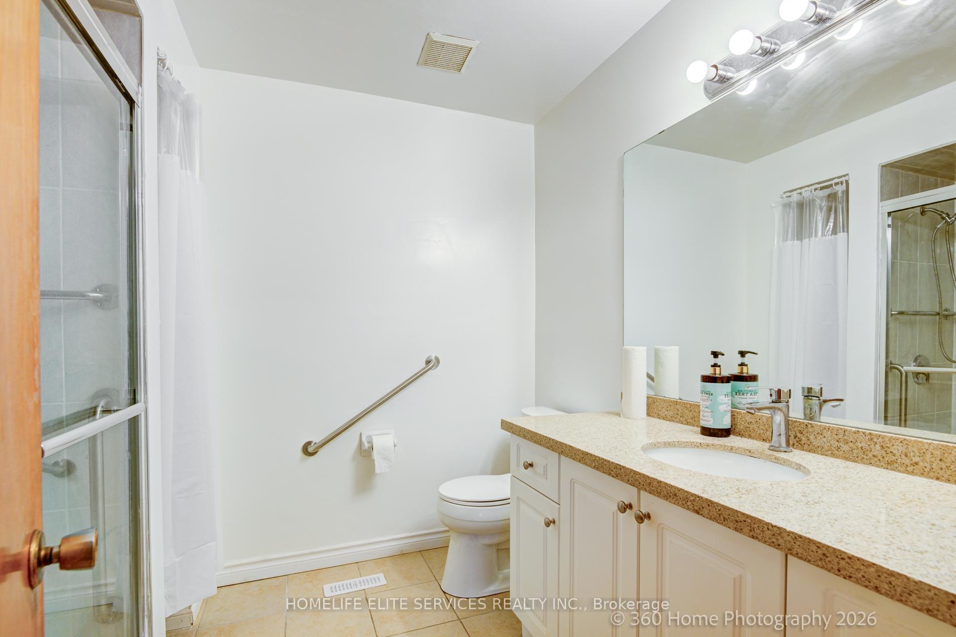 Photo 15 of 69 Castlebury Crescent, North York, Bayview Woods-Steeles — HOMEH
