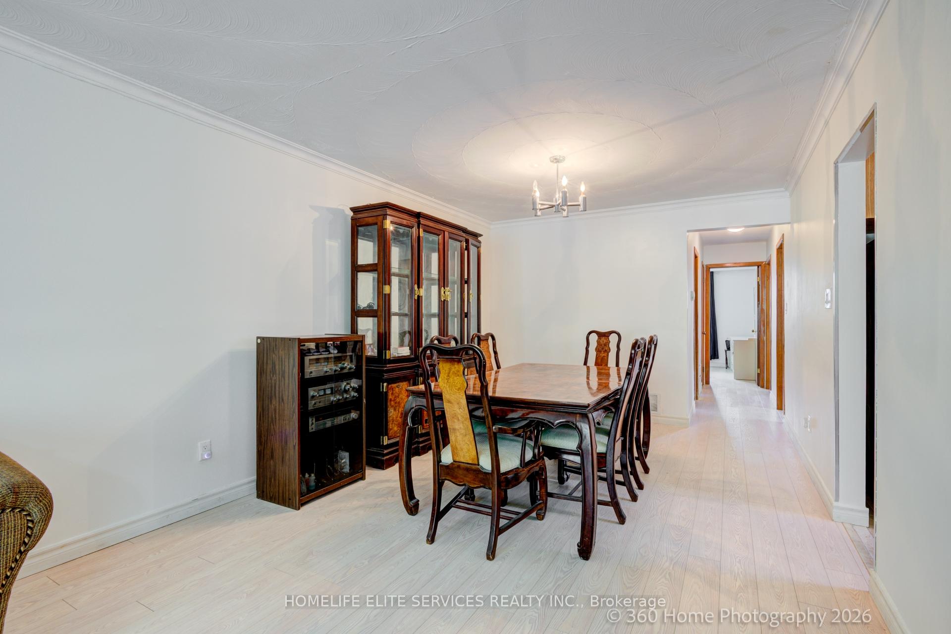 Photo 24 of 69 Castlebury Crescent, North York, Bayview Woods-Steeles — HOMEH
