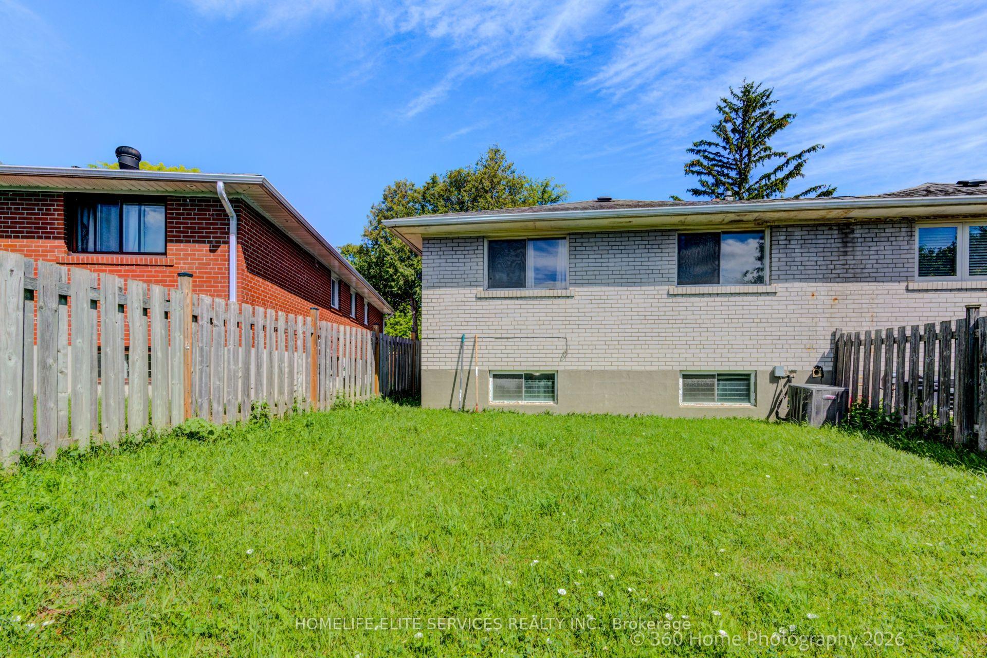 Photo 26 of 69 Castlebury Crescent, North York, Bayview Woods-Steeles — HOMEH