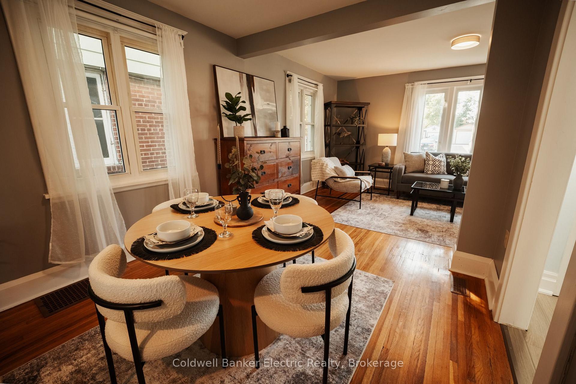Photo 8 of 150 Montgomery Street, Peterborough, Otonabee Ward 1 — HOMEH