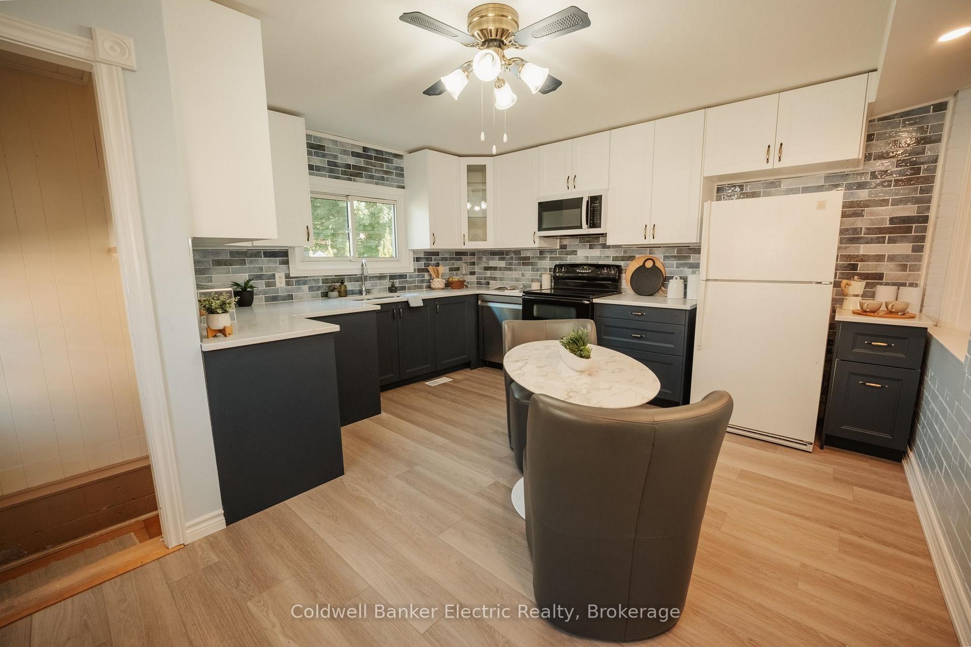 Photo 14 of 150 Montgomery Street, Peterborough, Otonabee Ward 1 — HOMEH