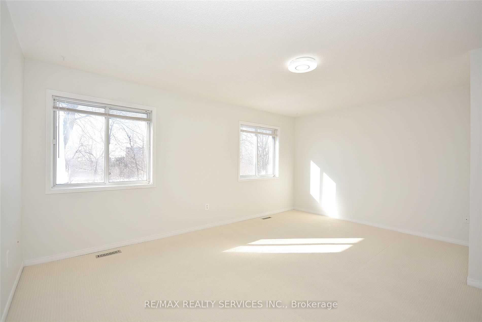 Photo 21 of 22 Berkindale Court, Brampton, Fletcher's Creek South — HOMEH