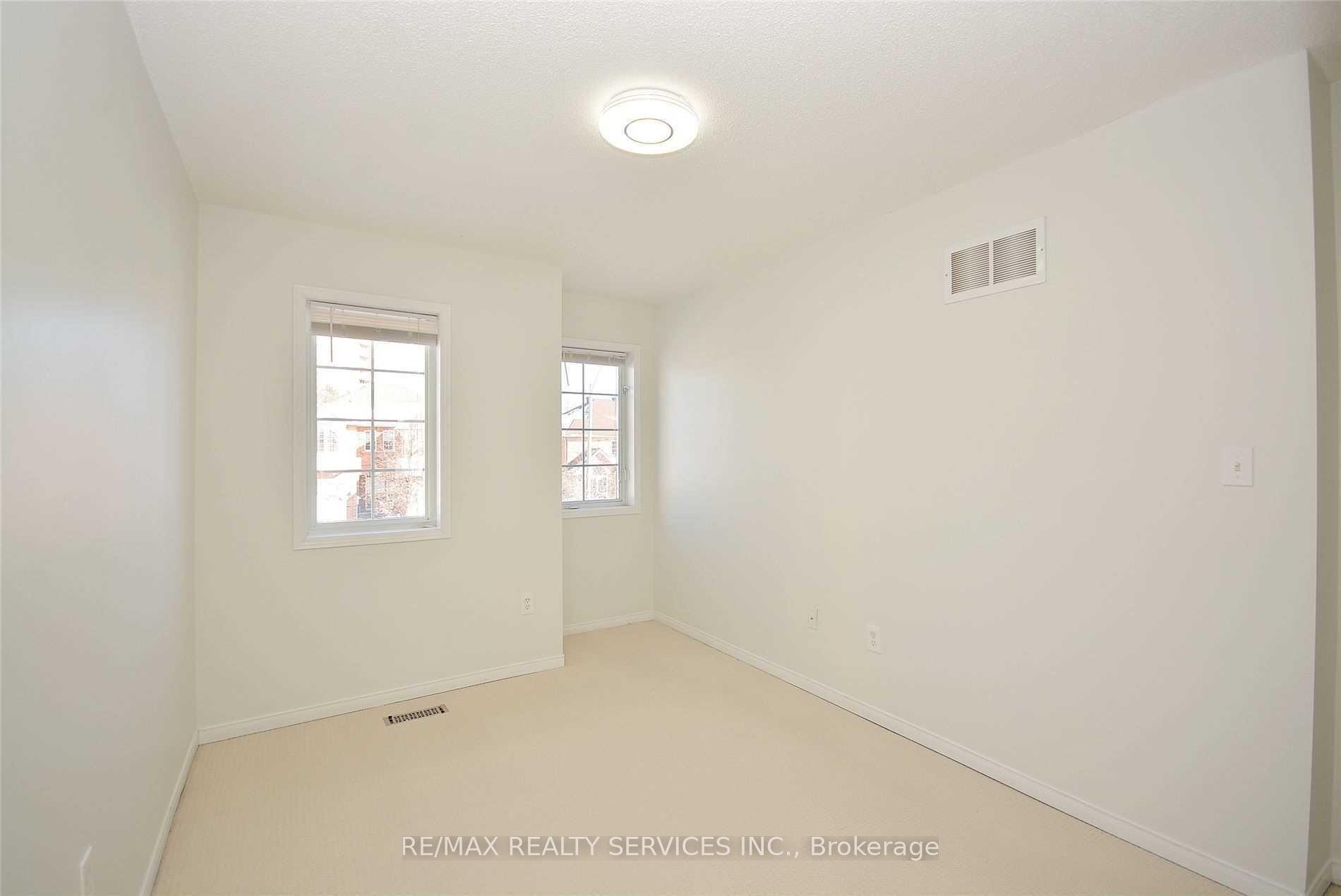 Photo 27 of 22 Berkindale Court, Brampton, Fletcher's Creek South — HOMEH