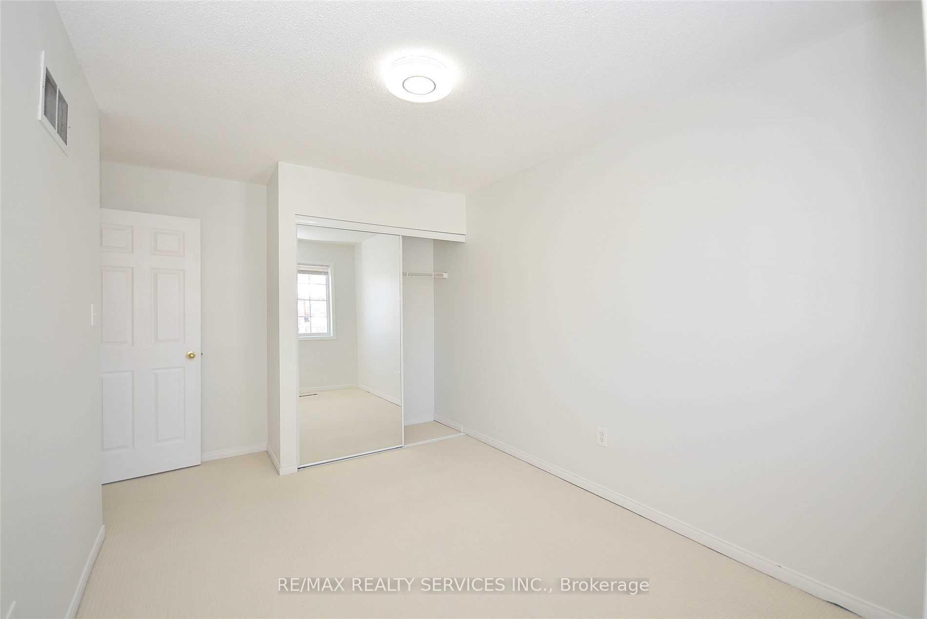 Photo 28 of 22 Berkindale Court, Brampton, Fletcher's Creek South — HOMEH
