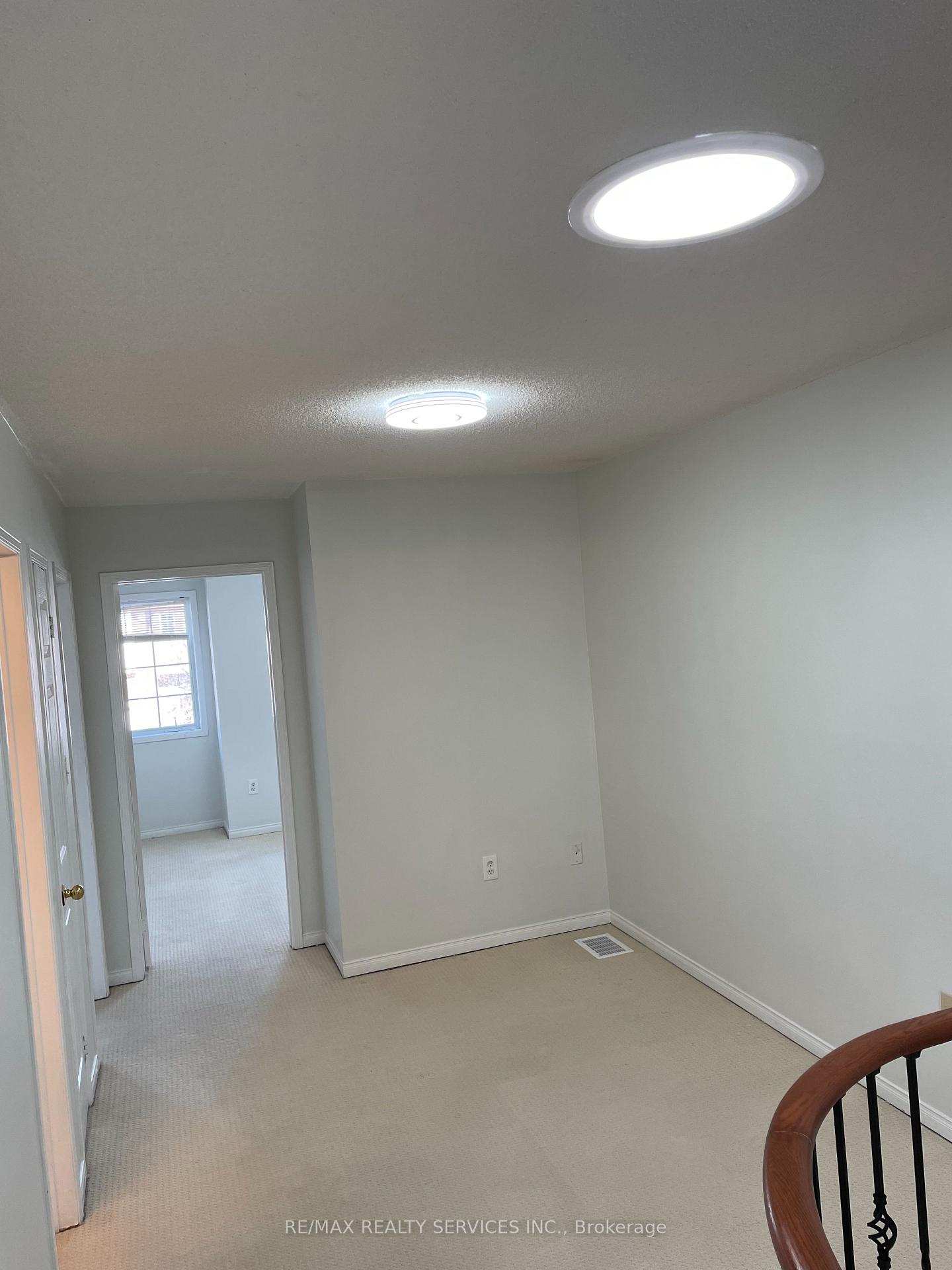 Photo 31 of 22 Berkindale Court, Brampton, Fletcher's Creek South — HOMEH