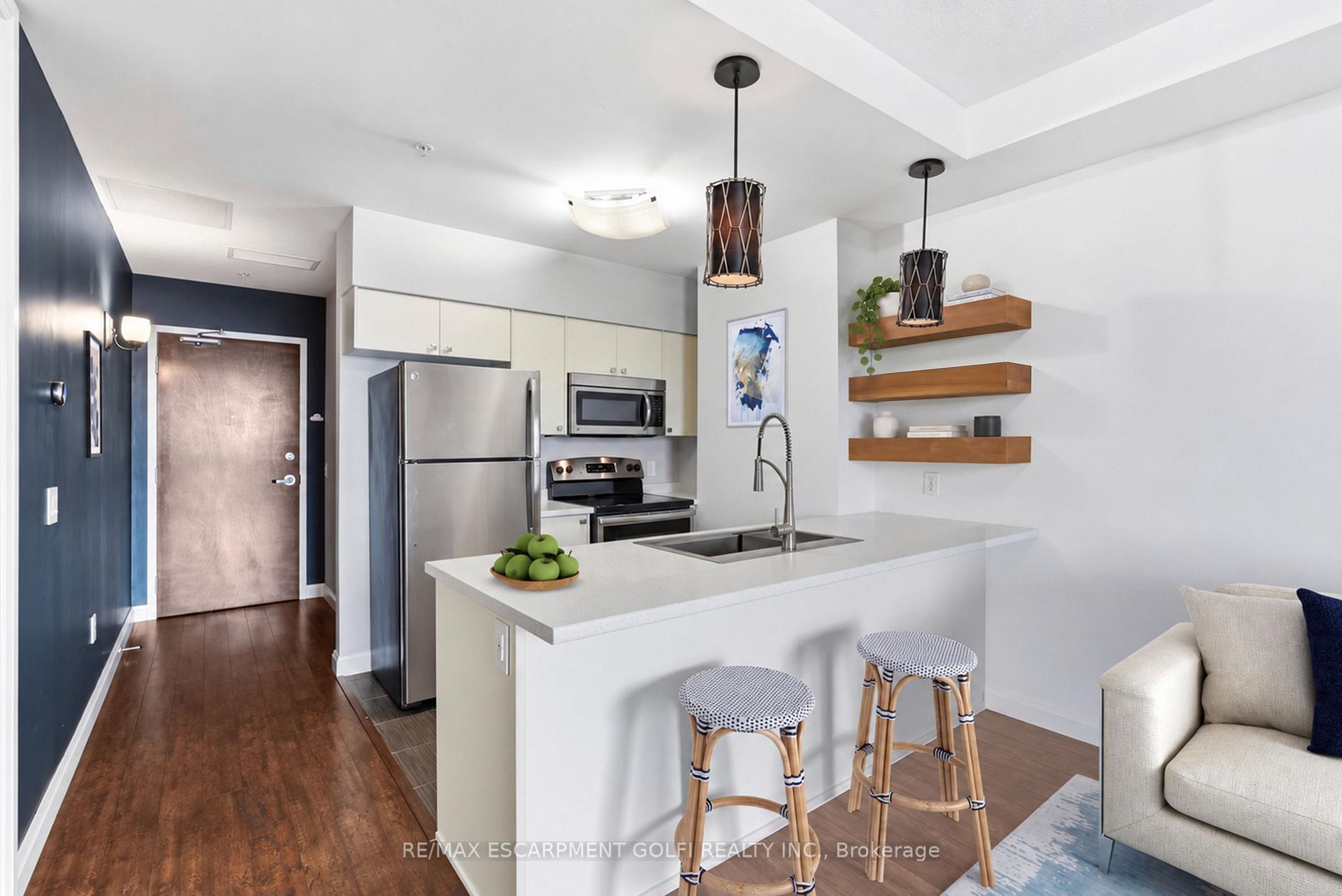 Photo 9 of Unit 801, 112 King Street E, Hamilton, Beasley — HOMEH