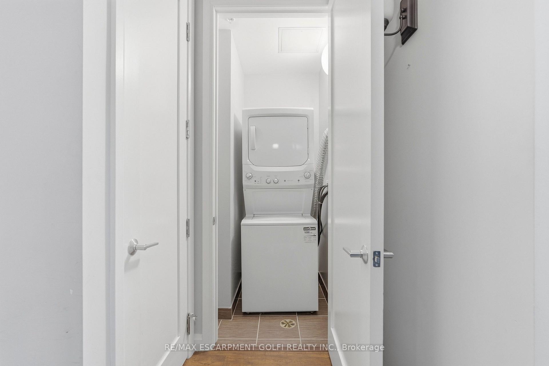Photo 23 of Unit 801, 112 King Street E, Hamilton, Beasley — HOMEH