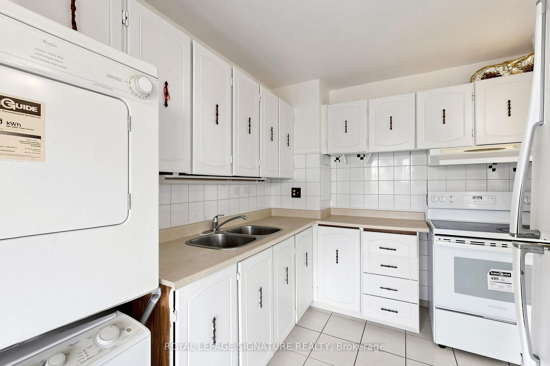 Photo 10 of Unit 411, 100 Leeward Glenway, Toronto, Flemingdon Park — HOMEH