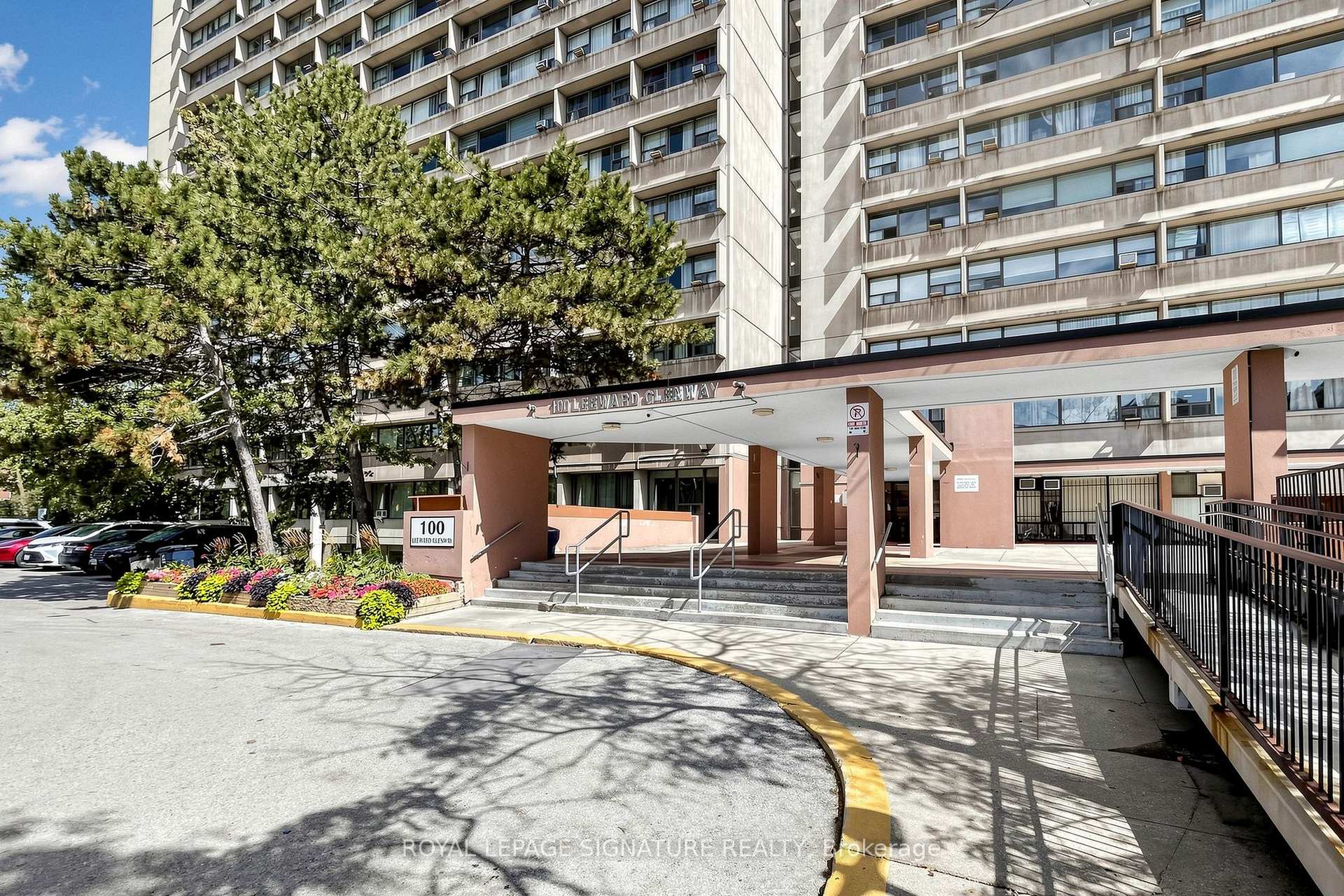 Photo 22 of Unit 411, 100 Leeward Glenway, Toronto, Flemingdon Park — HOMEH