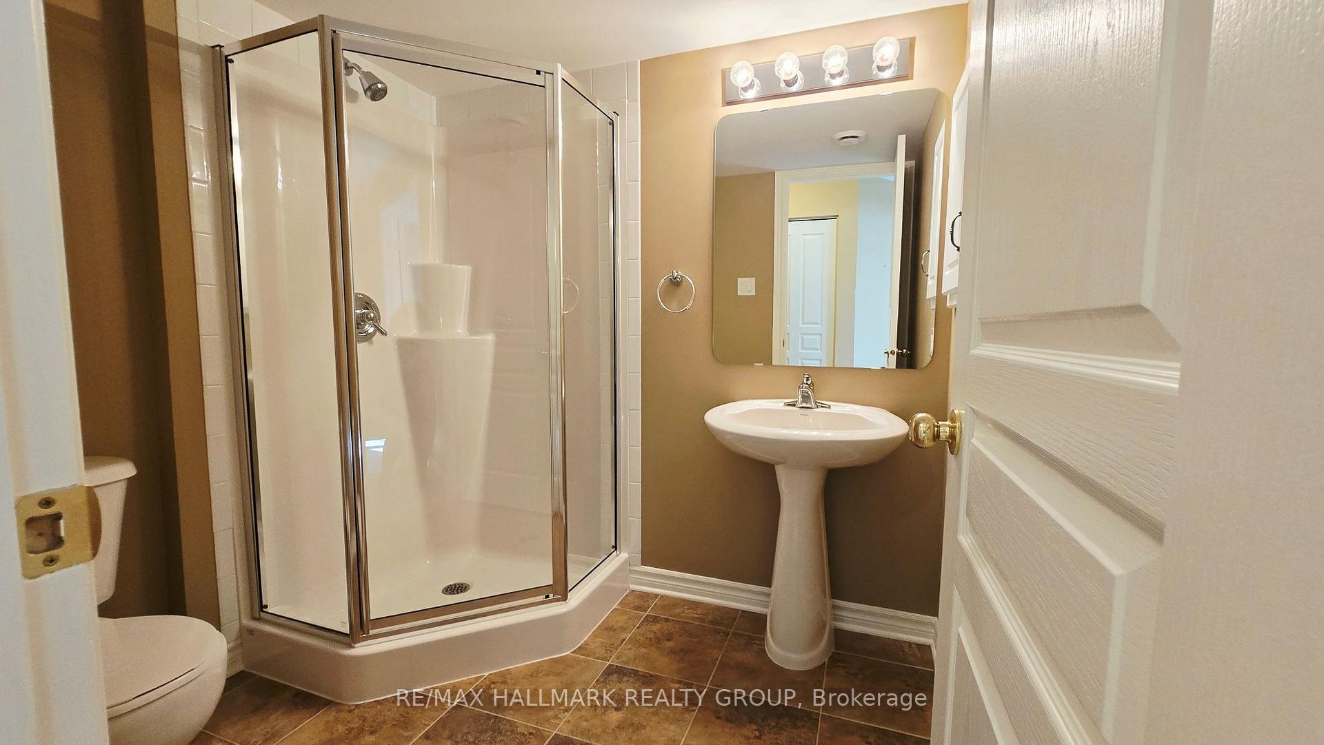 Photo 20 of 50 Edenvale Drive, Ottawa, Kanata - Beaverbrook — HOMEH