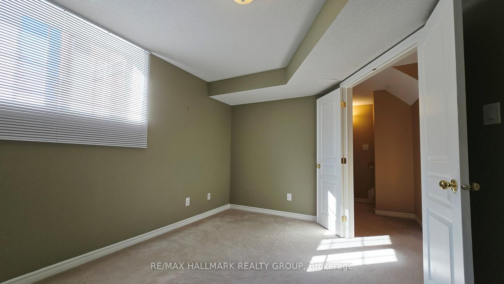 Photo 22 of 50 Edenvale Drive, Ottawa, Kanata - Beaverbrook — HOMEH