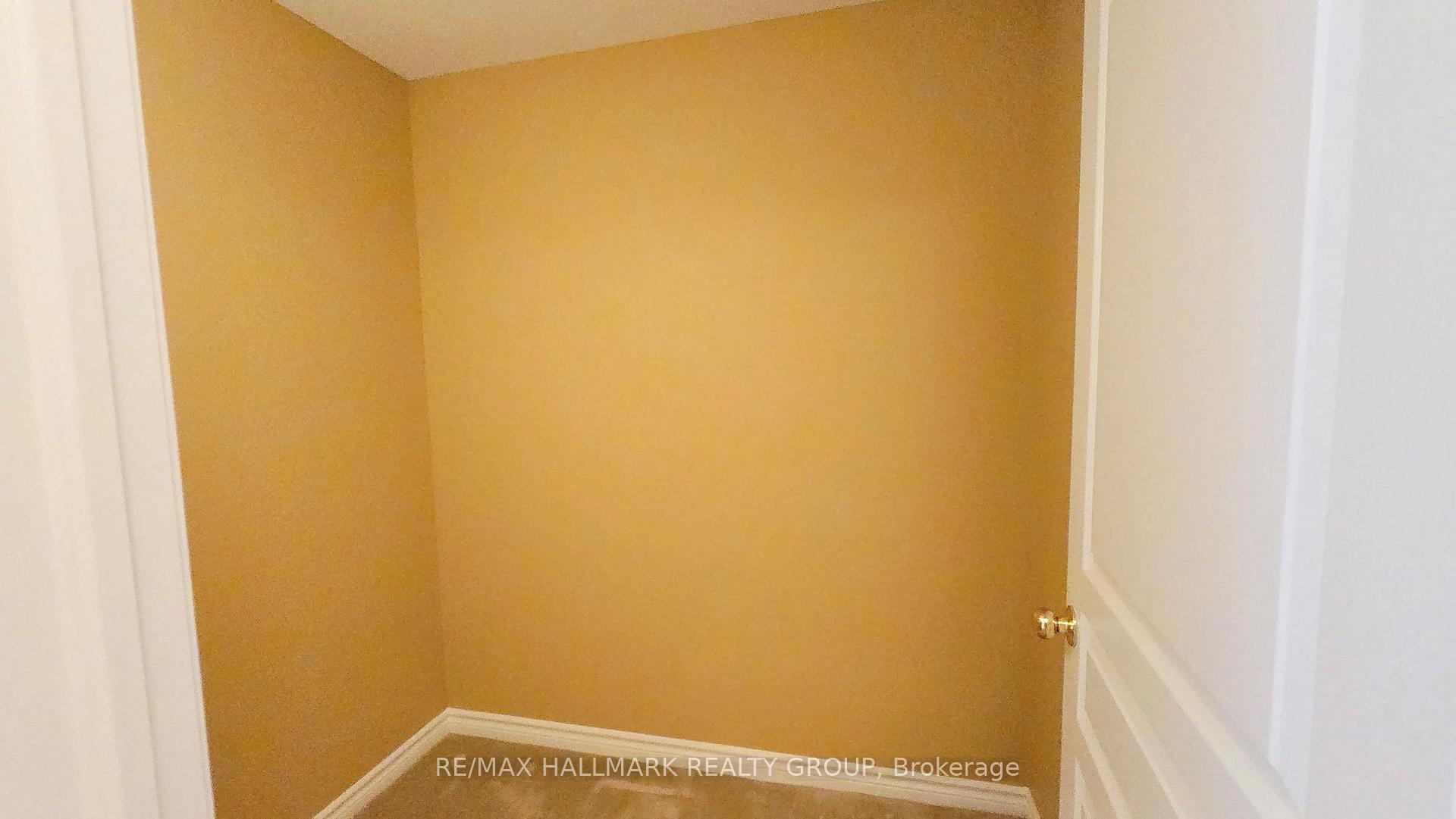 Photo 24 of 50 Edenvale Drive, Ottawa, Kanata - Beaverbrook — HOMEH