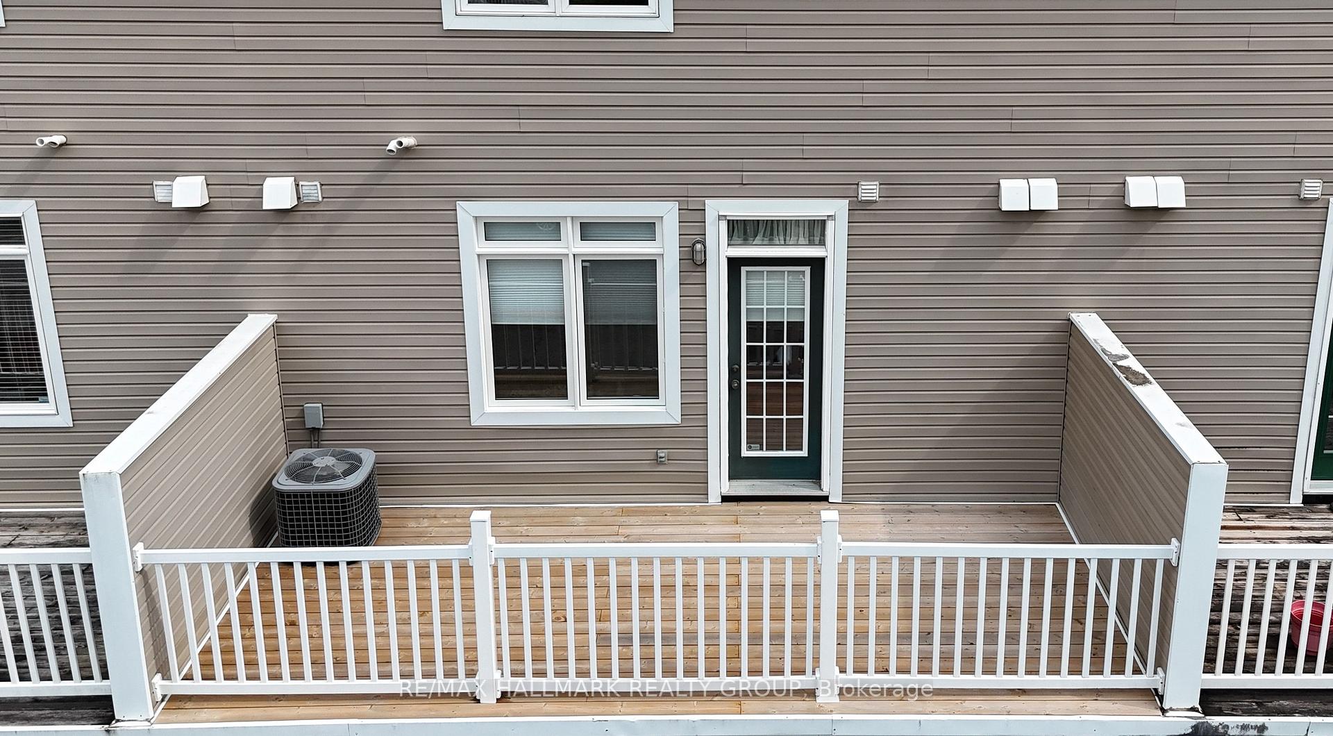 Photo 31 of 50 Edenvale Drive, Ottawa, Kanata - Beaverbrook — HOMEH