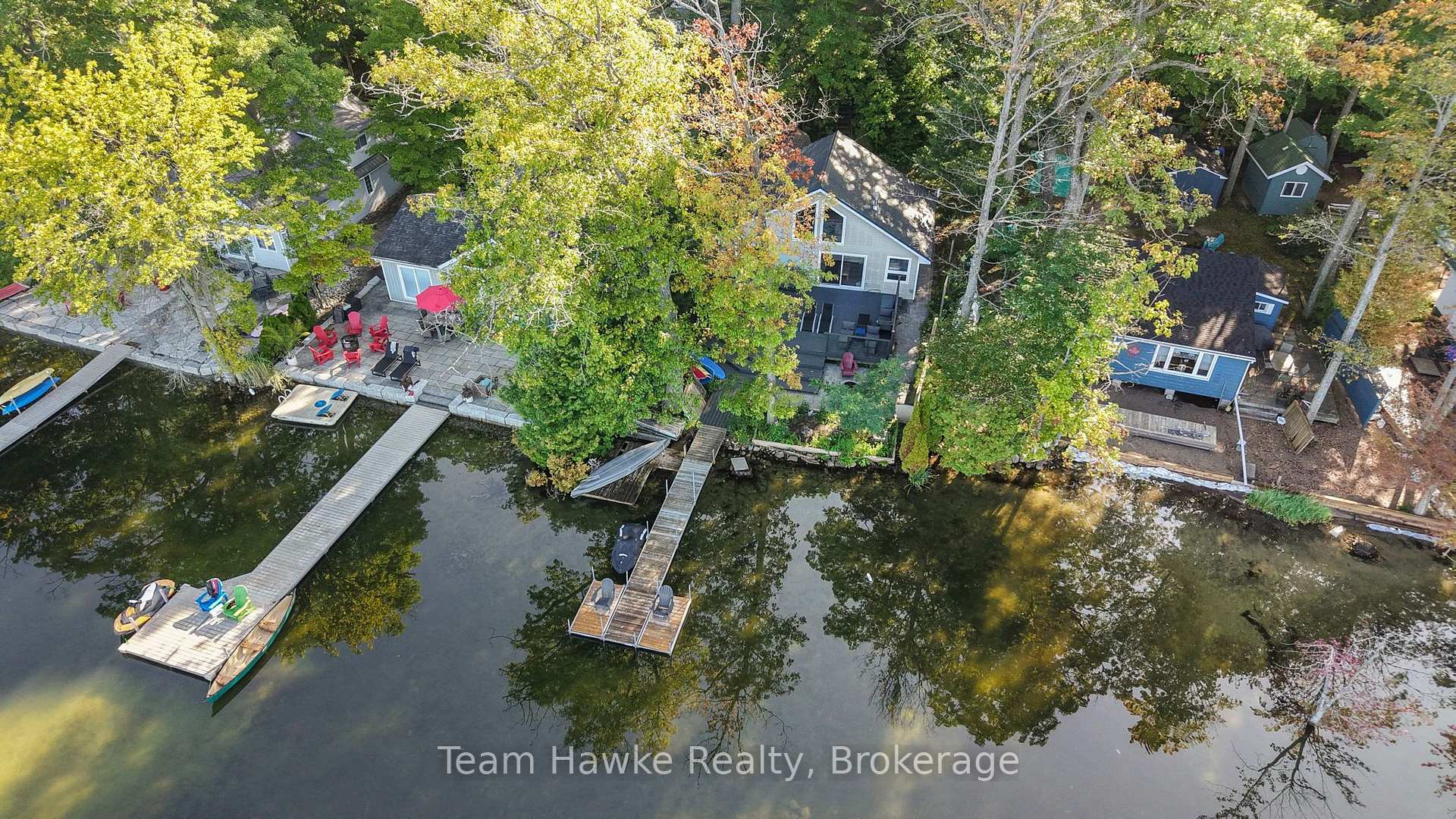 Photo of 8 Farlain Lake Road E