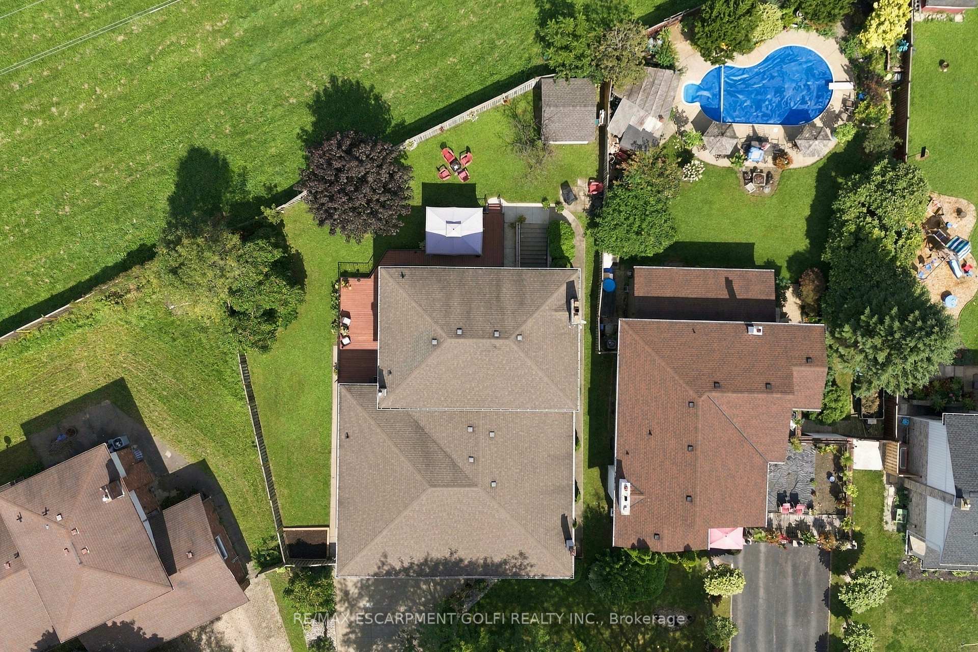 Photo 44 of 7105 York Drive, Niagara Falls, Morrison — HOMEH